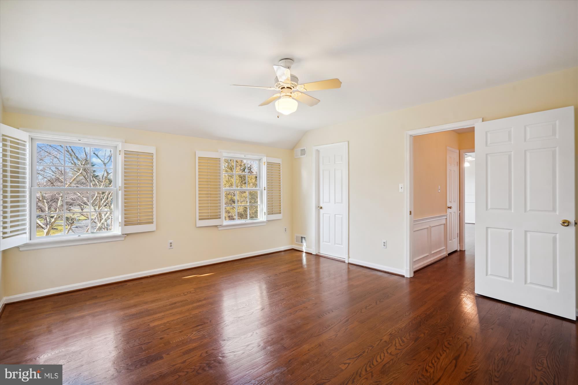 SPRING RIDGE - Residential