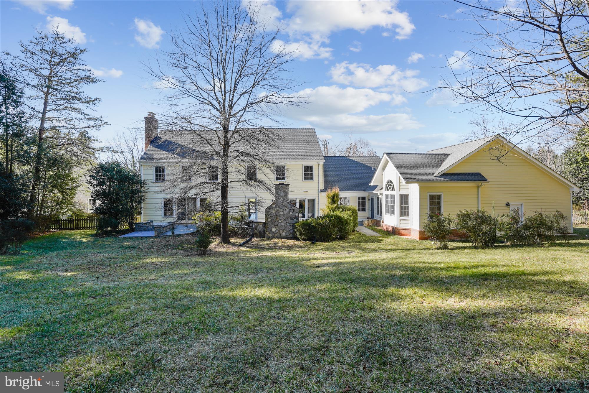 SPRING RIDGE - Residential