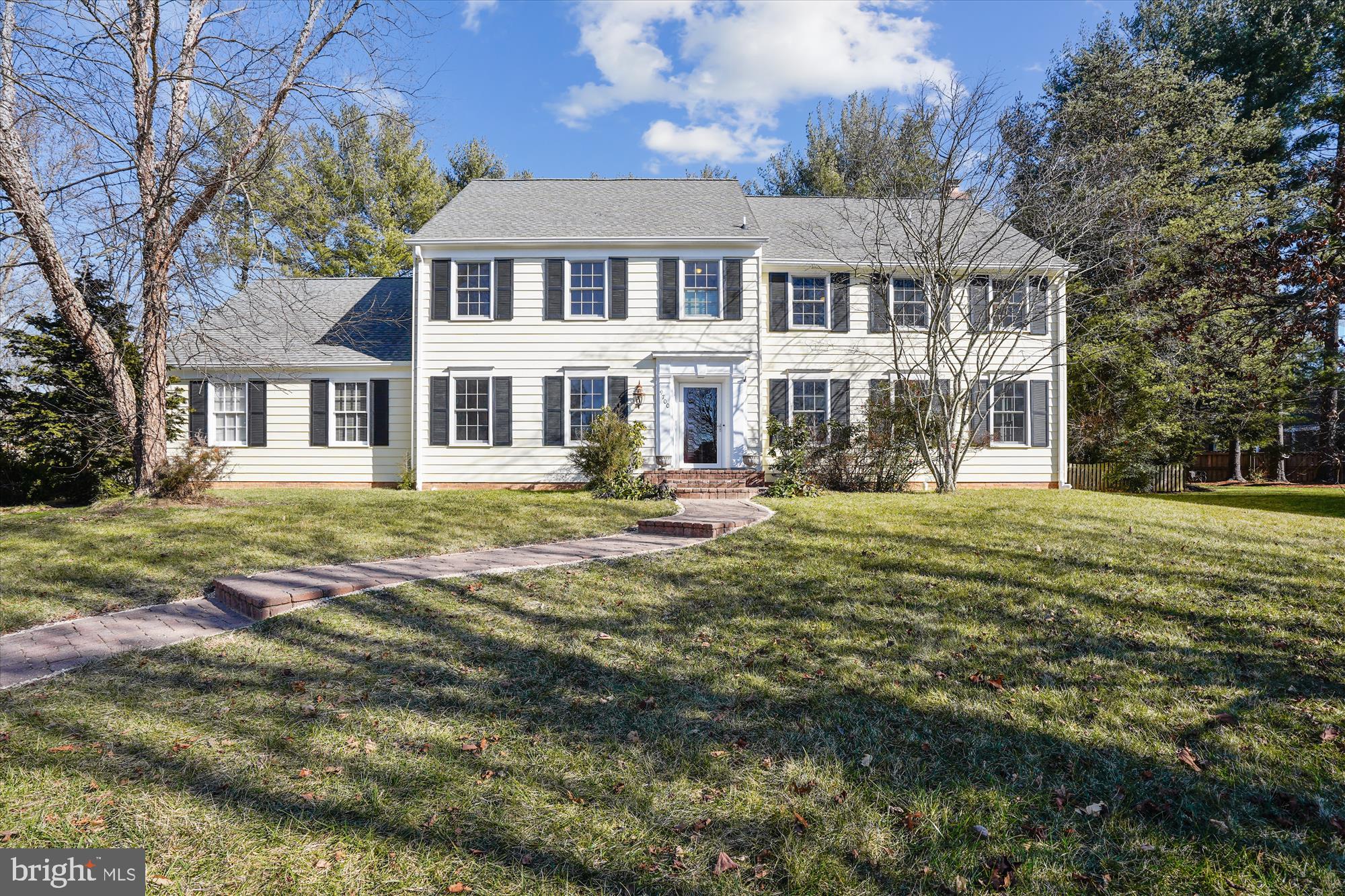 SPRING RIDGE - Residential