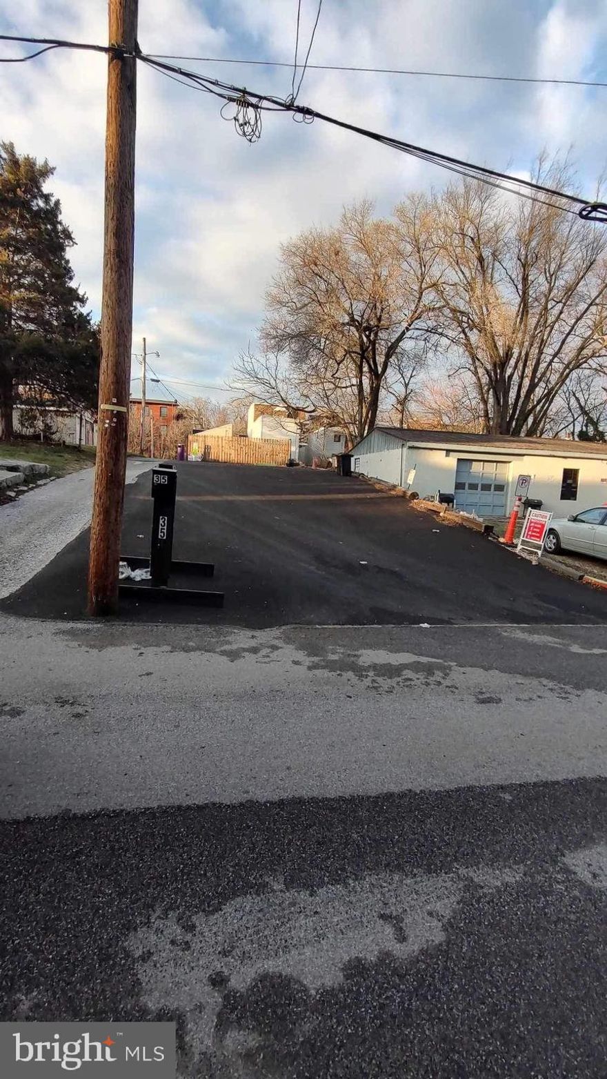 UN2 zoning. Verify all use with York City. 355 and 357 W Gas must be sold together.