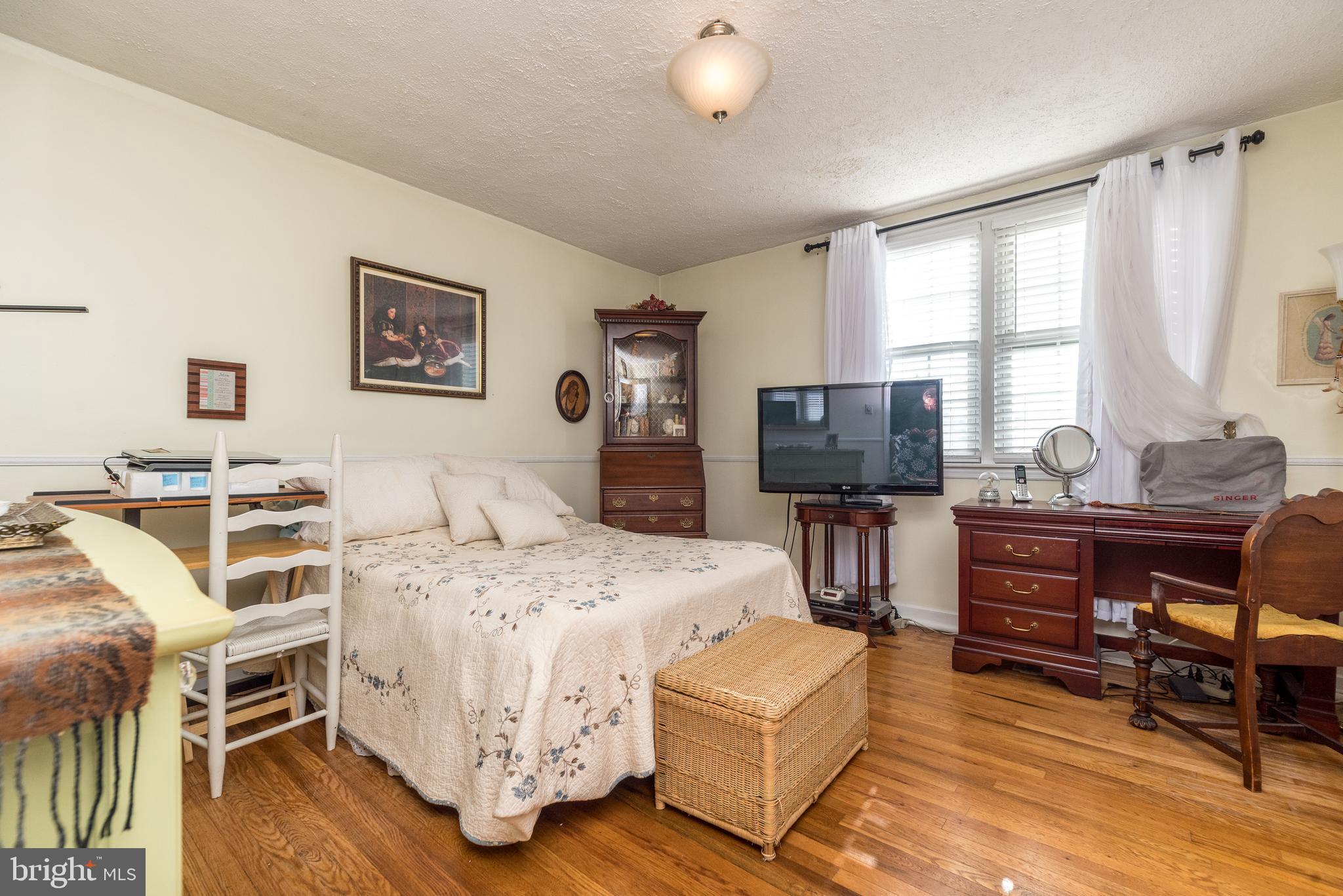 MAYFAIR - Residential