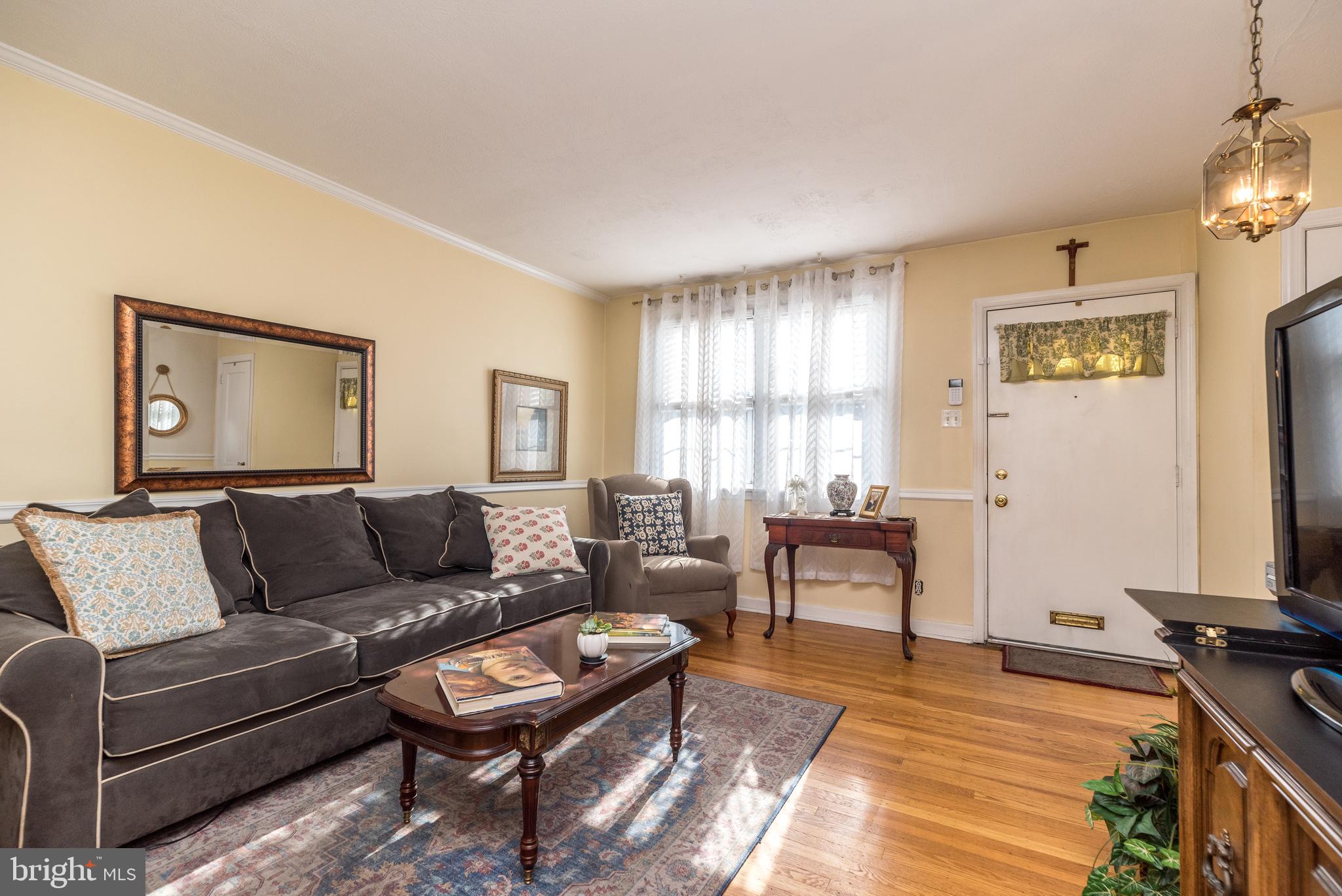 MAYFAIR - Residential