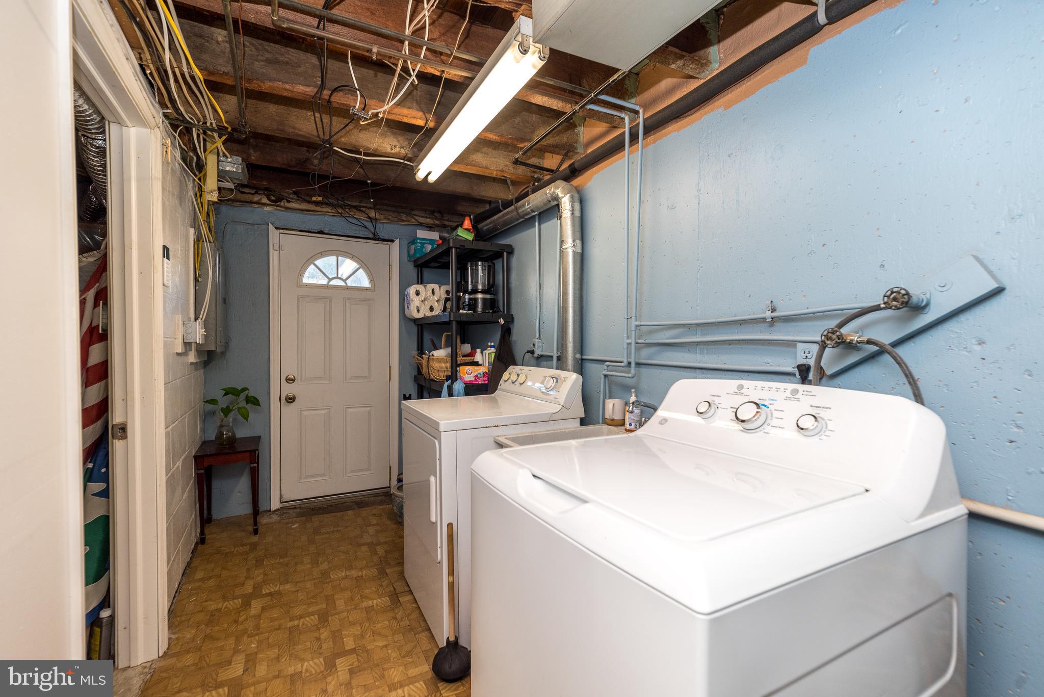 MAYFAIR - Residential