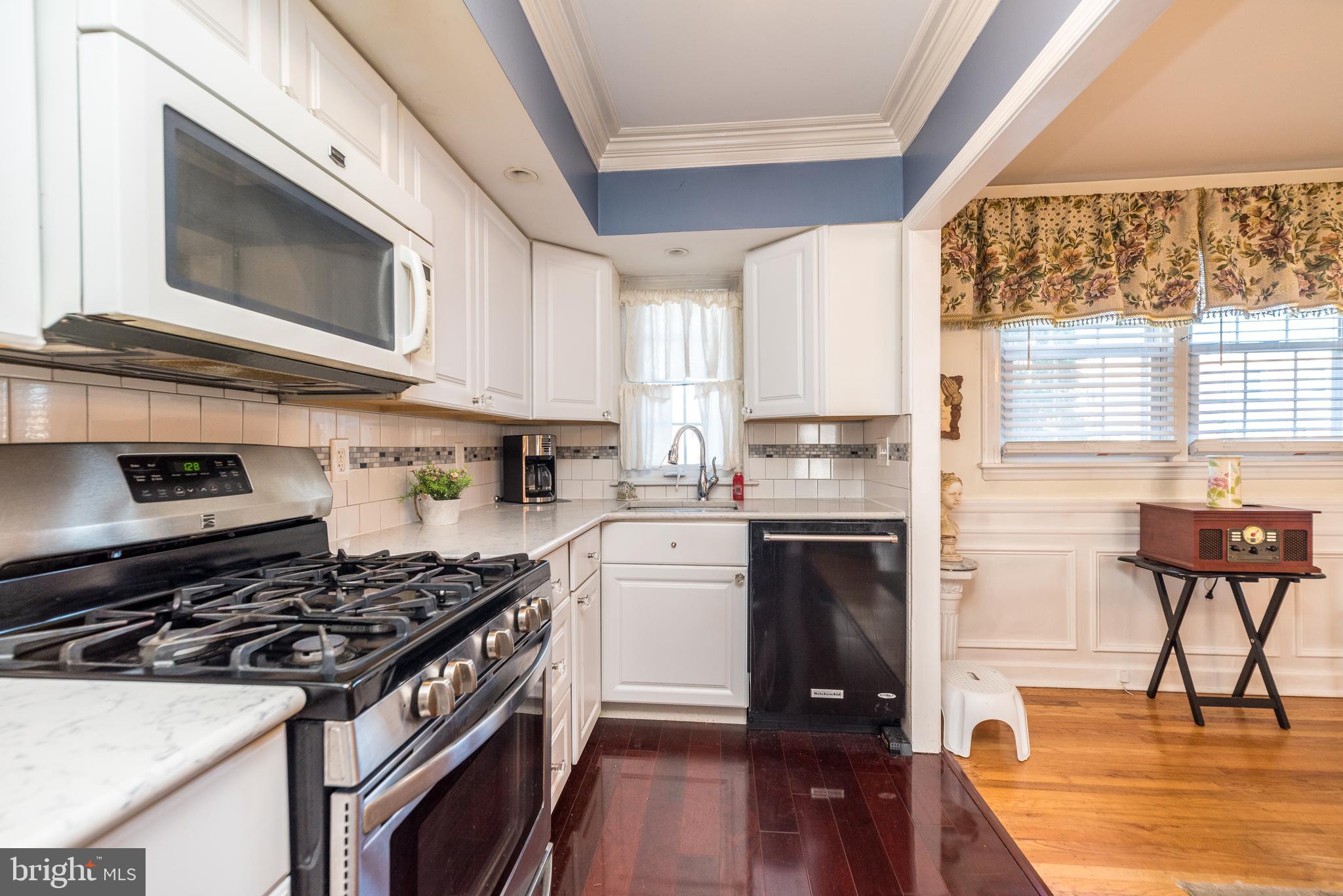 MAYFAIR - Residential