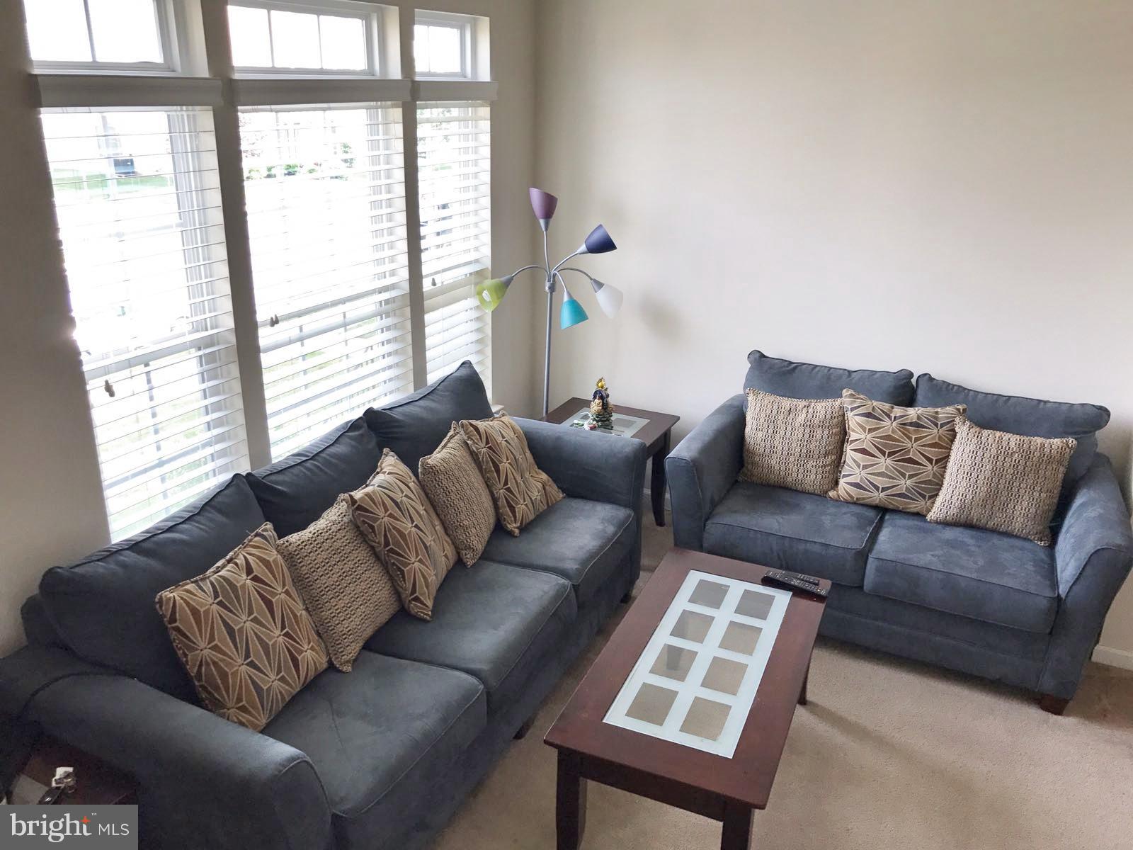 AVONLEA - Residential Lease