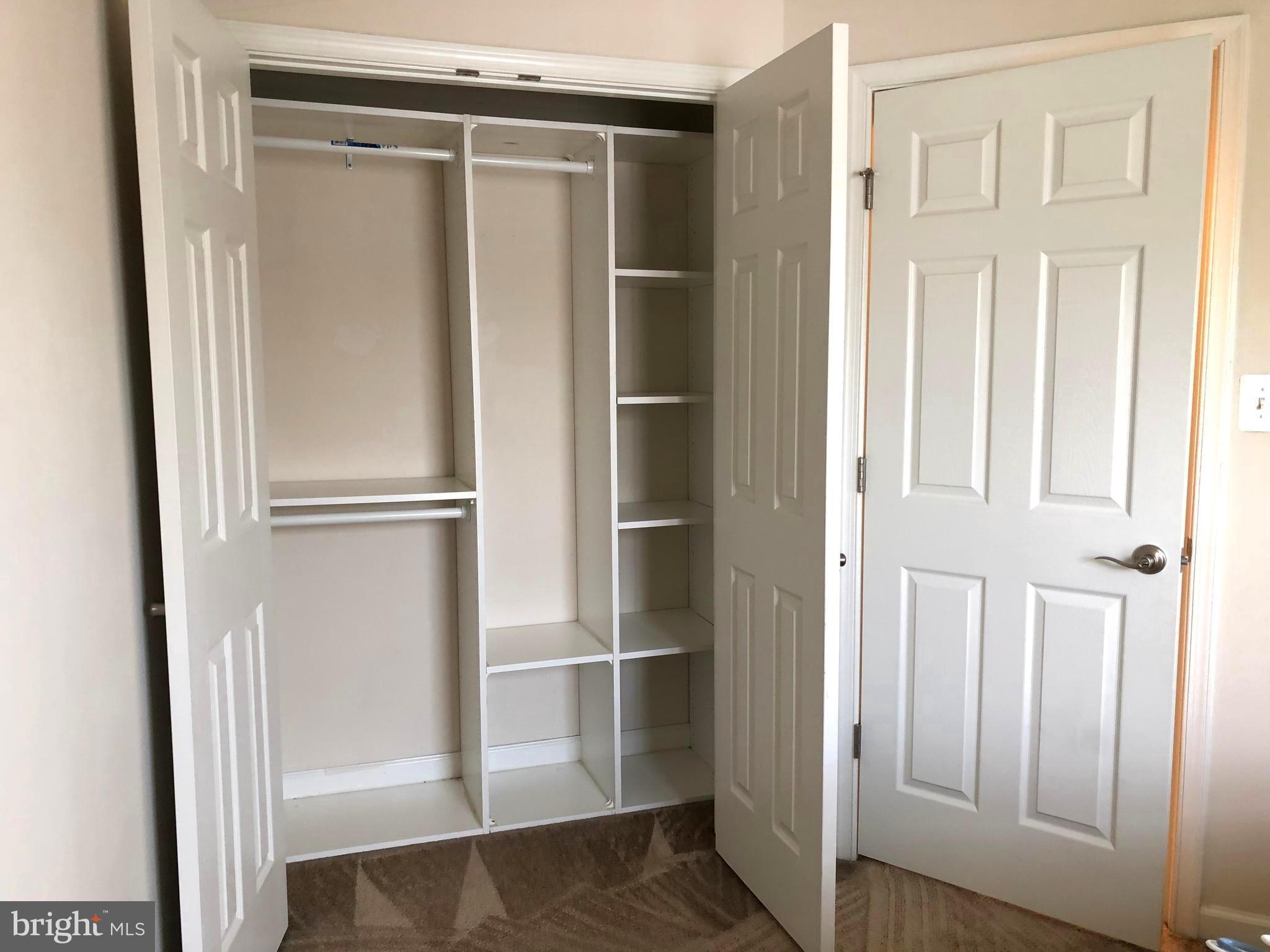 AVONLEA - Residential Lease