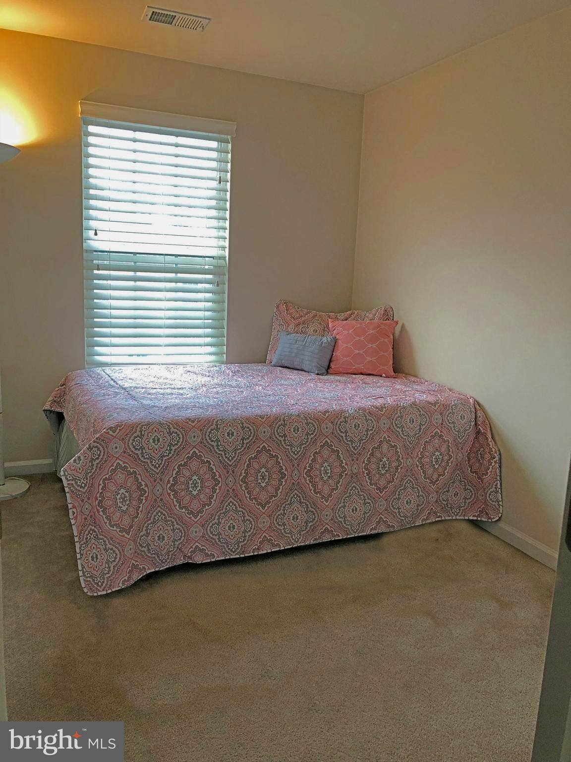 AVONLEA - Residential Lease