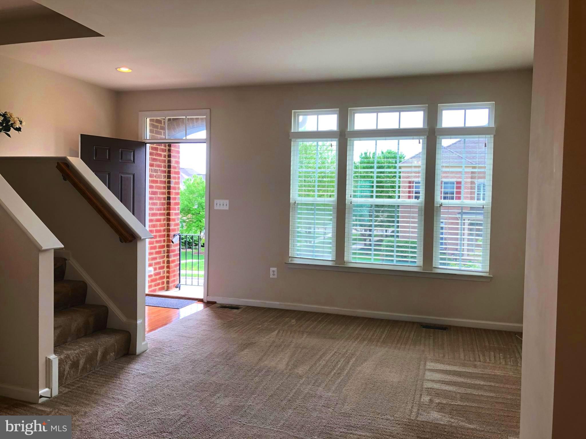 AVONLEA - Residential Lease