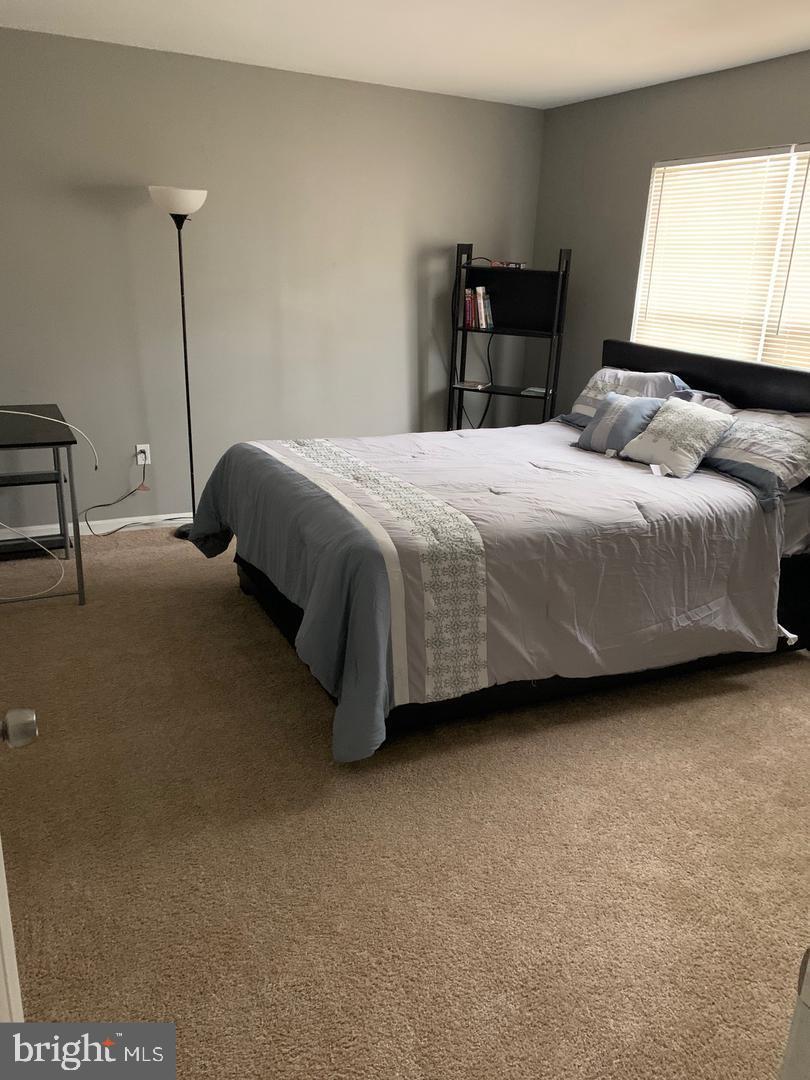 LOTTSFORD TOWNHOUSES - Residential Lease