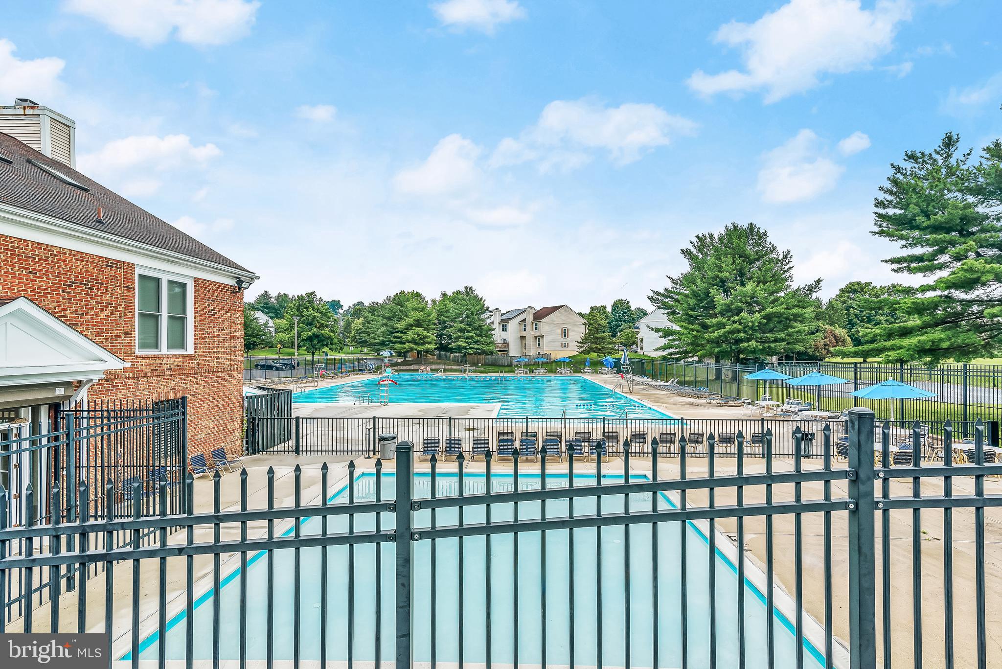 WINTERGATE AT LONGMEAD CROSSING - Residential