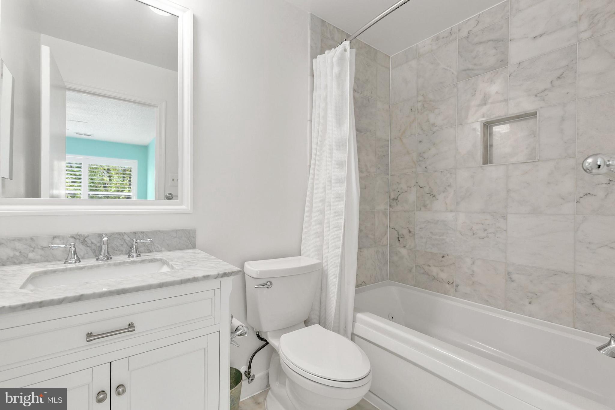 WINTERGATE AT LONGMEAD CROSSING - Residential