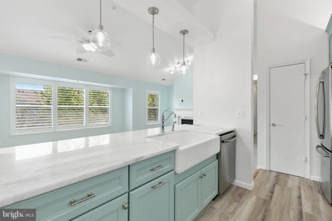 Condo For Sale - 2610 Camelback Lane #9<br/> SILVER SPRING, MD 20906