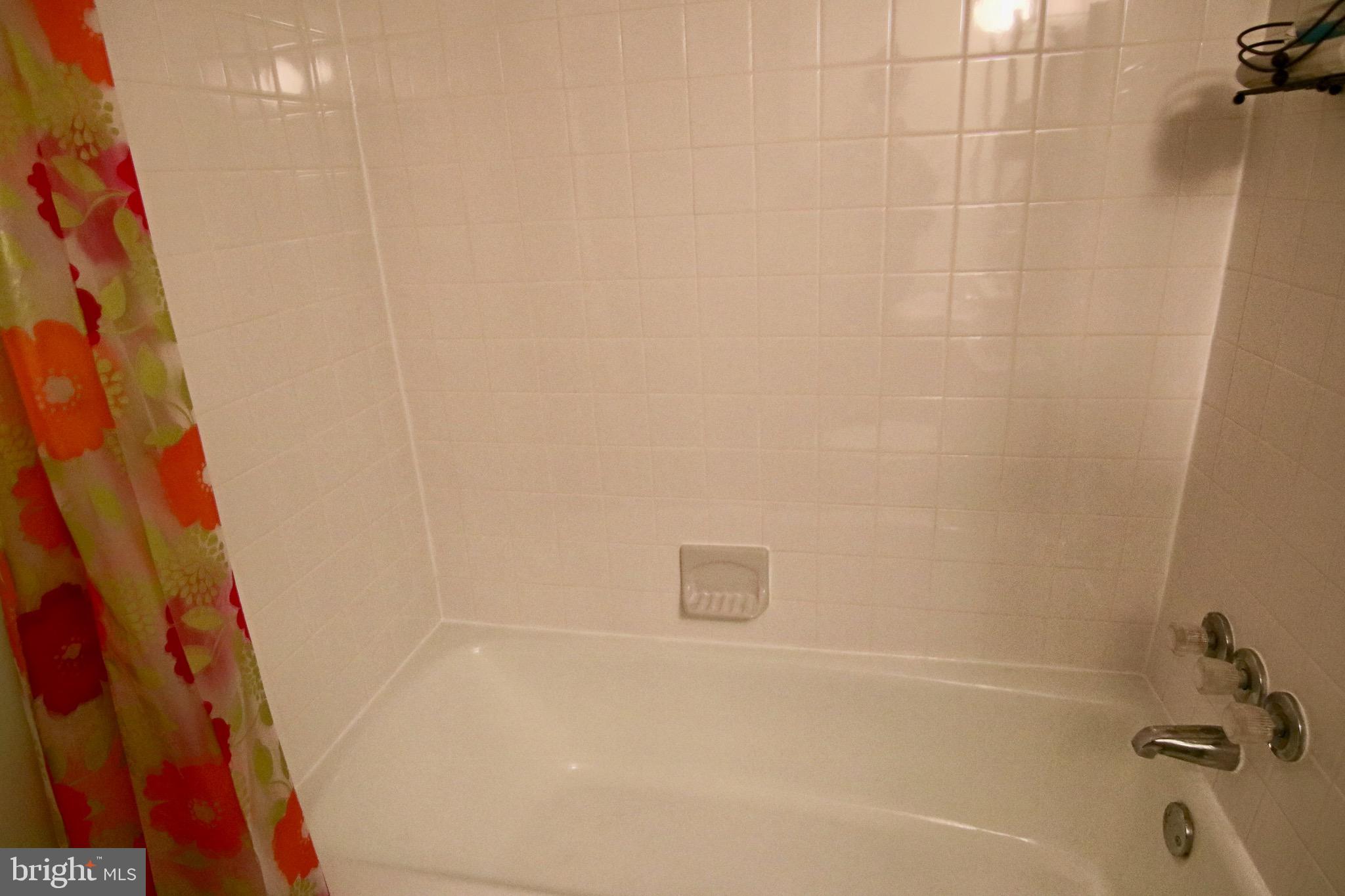 CEDARHURST - Residential