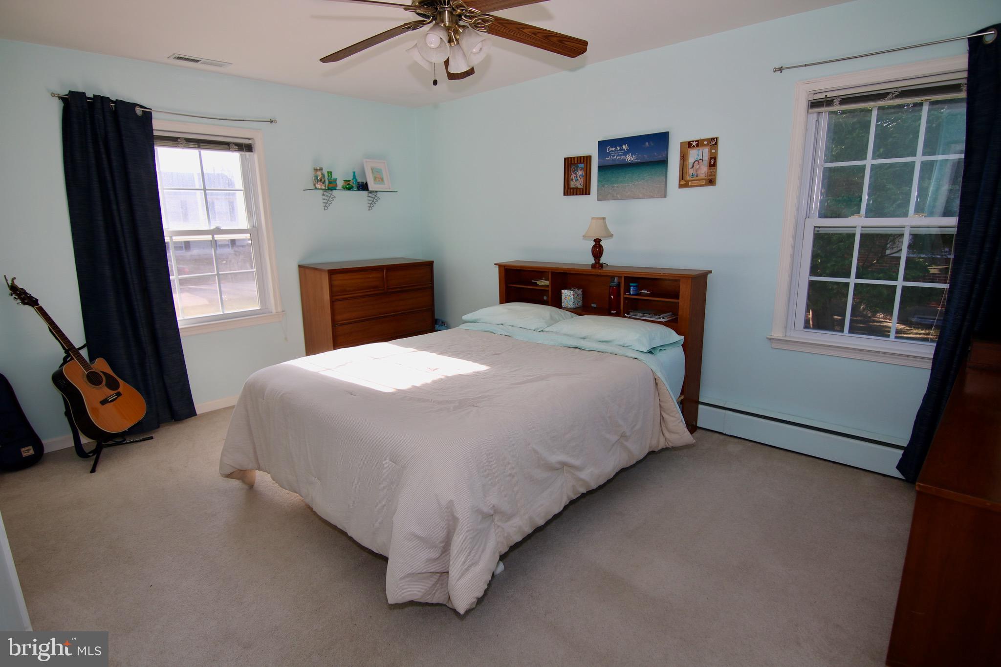 CEDARHURST - Residential