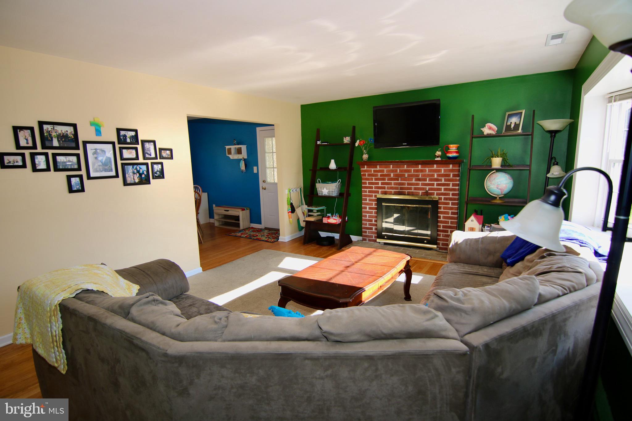 CEDARHURST - Residential