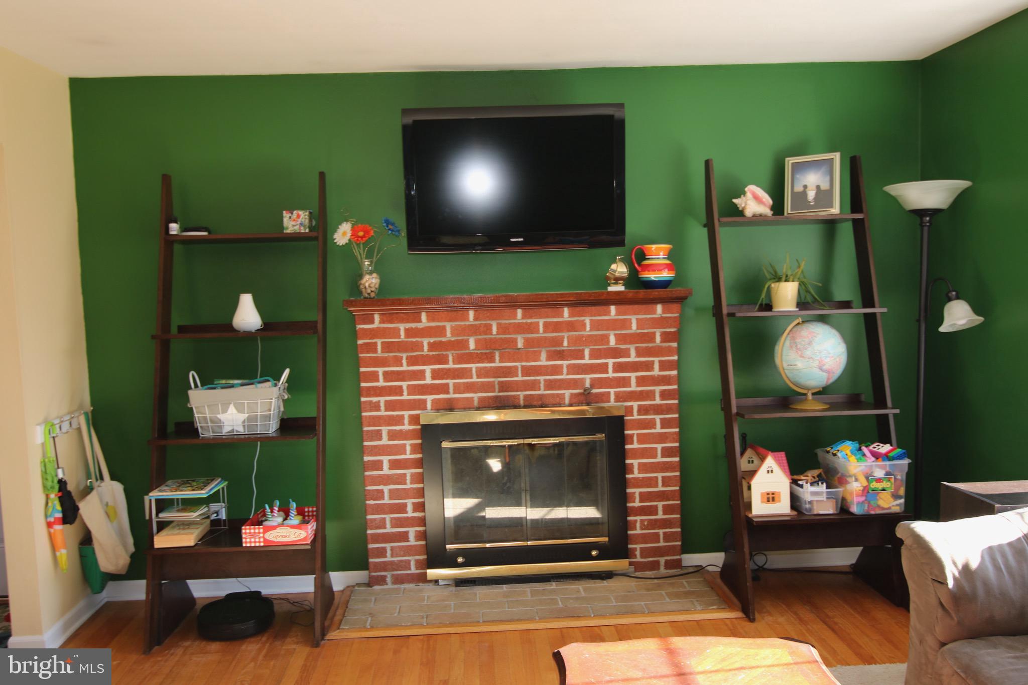 CEDARHURST - Residential