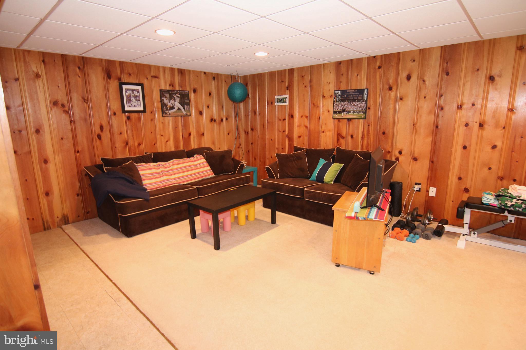 CEDARHURST - Residential