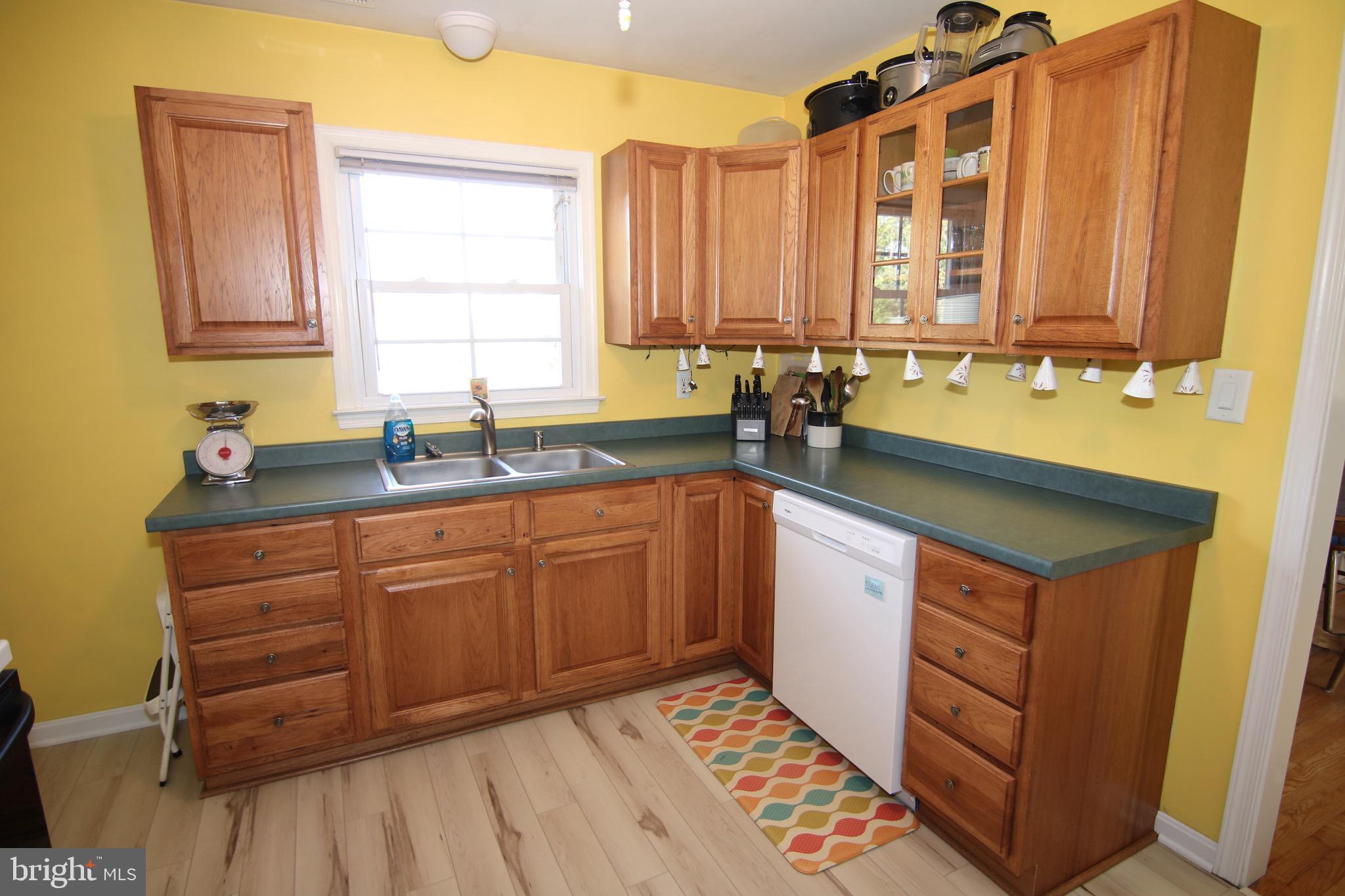 CEDARHURST - Residential