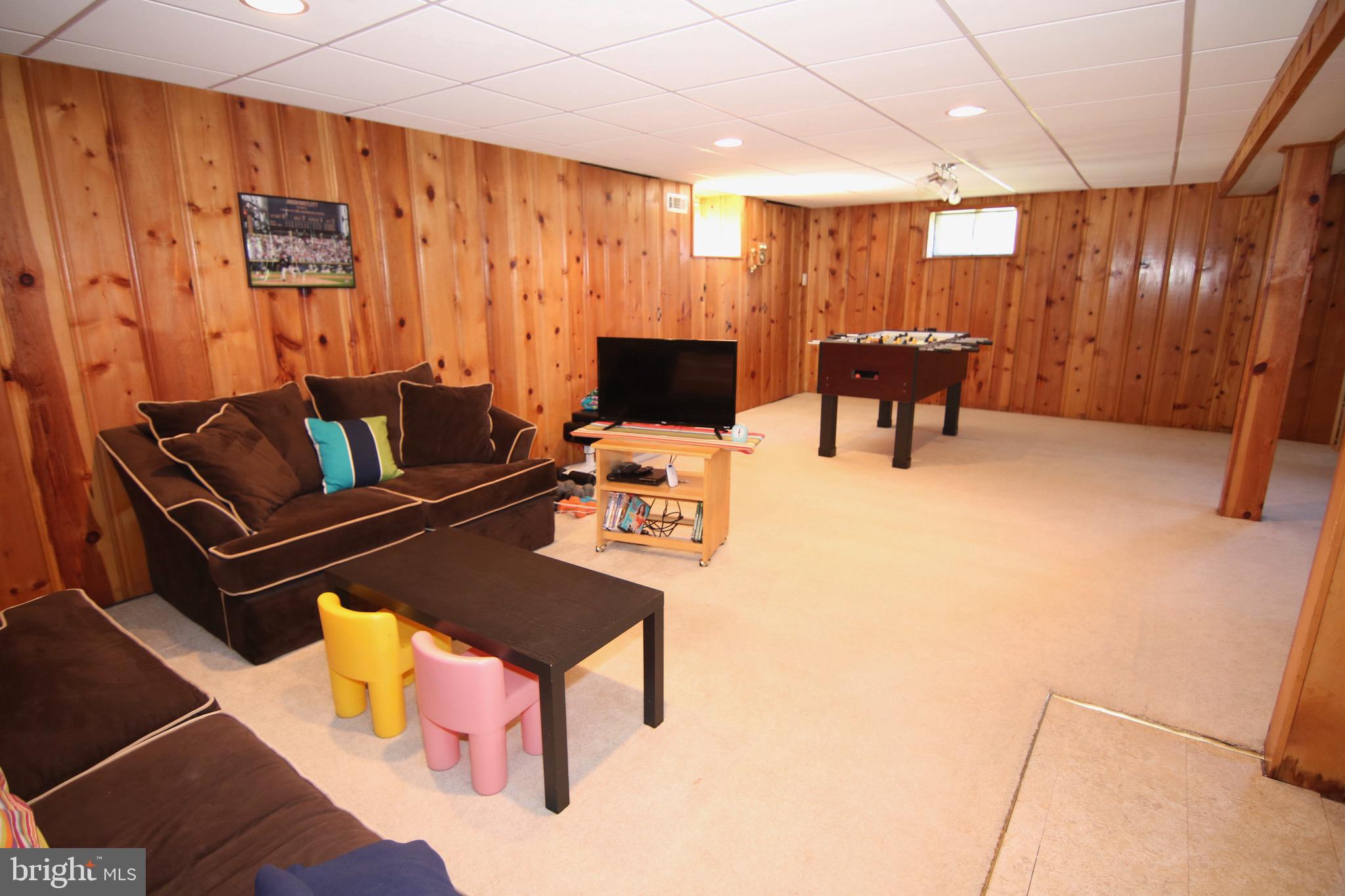 CEDARHURST - Residential