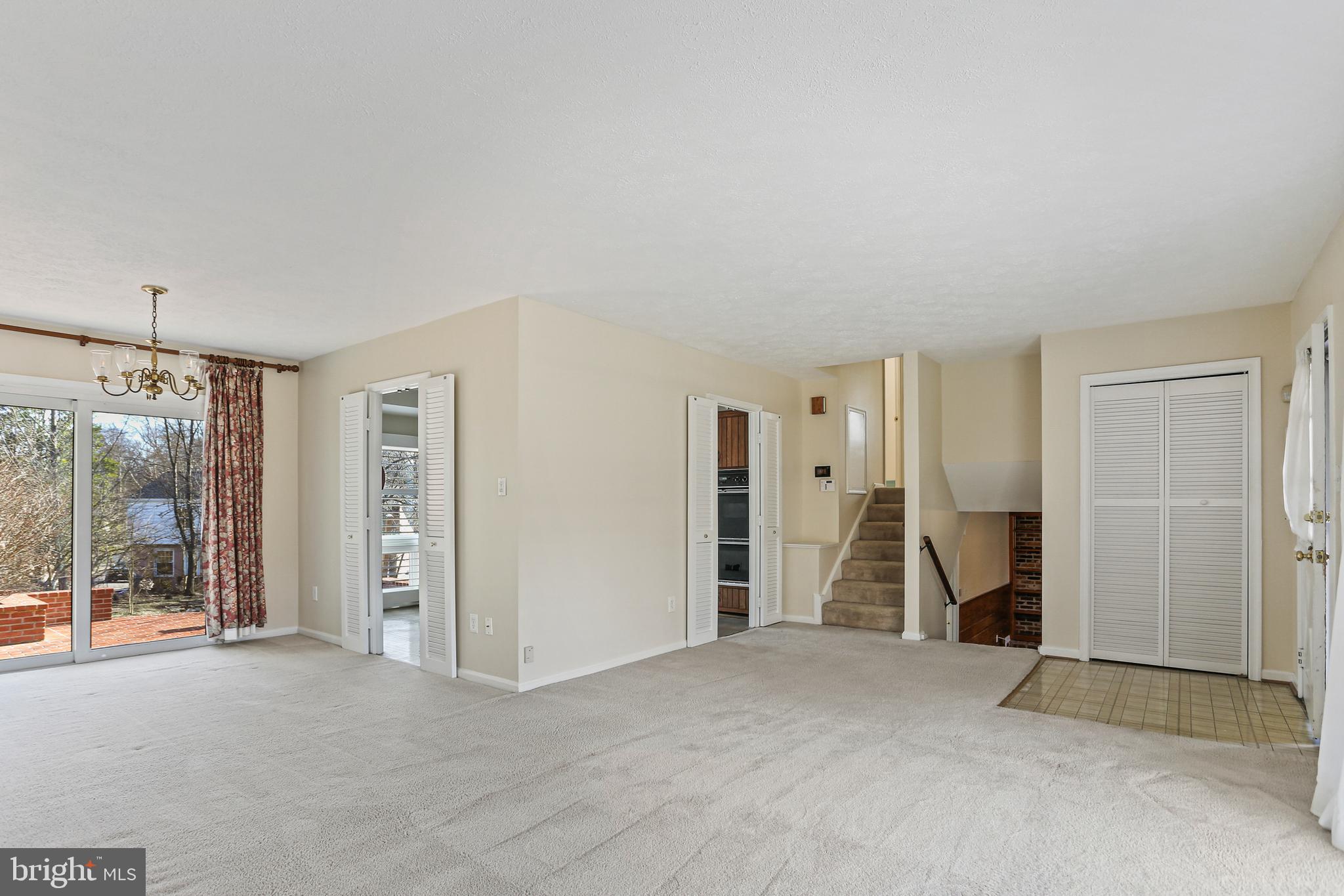 POTOMAC WOODS - Residential