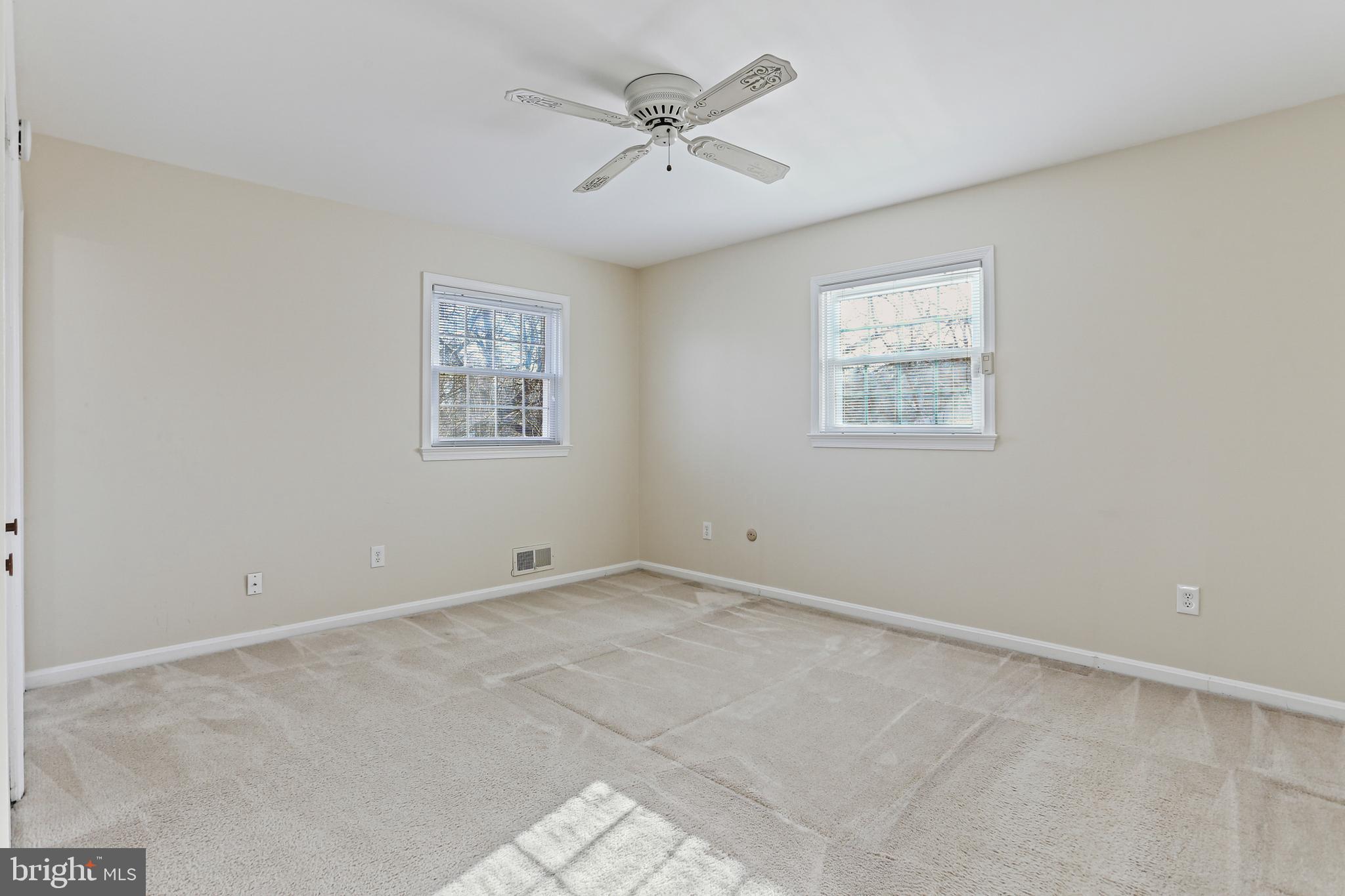 POTOMAC WOODS - Residential