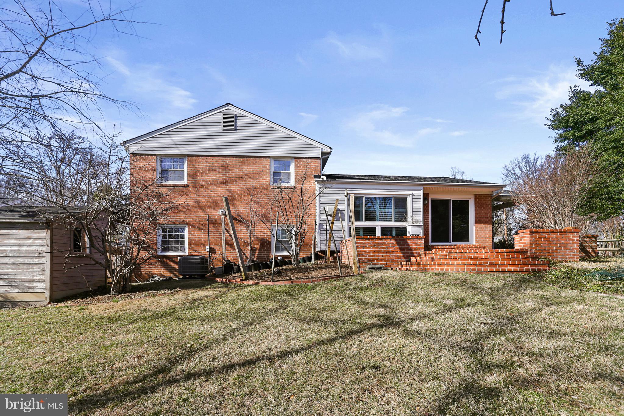 POTOMAC WOODS - Residential