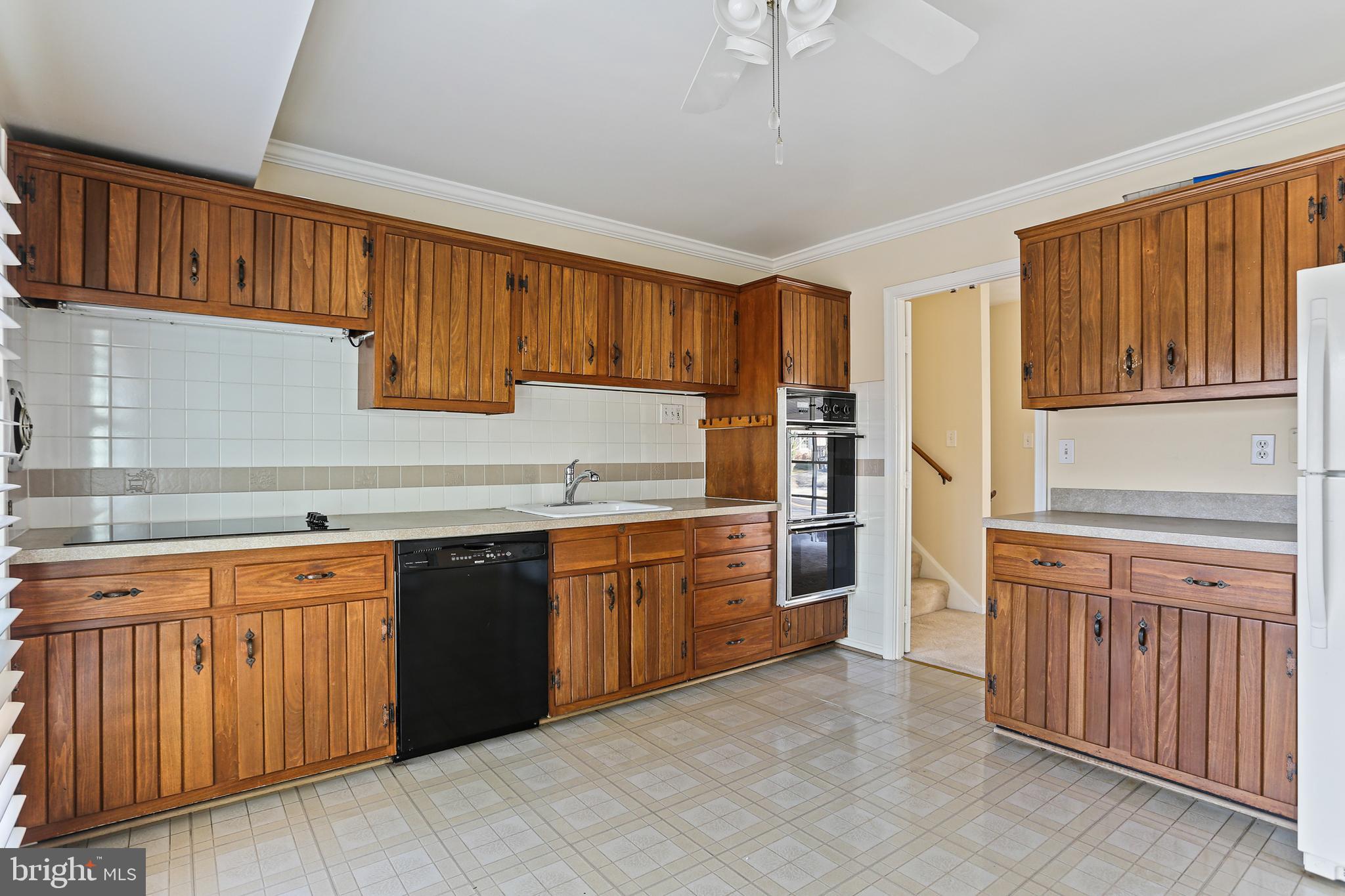 POTOMAC WOODS - Residential