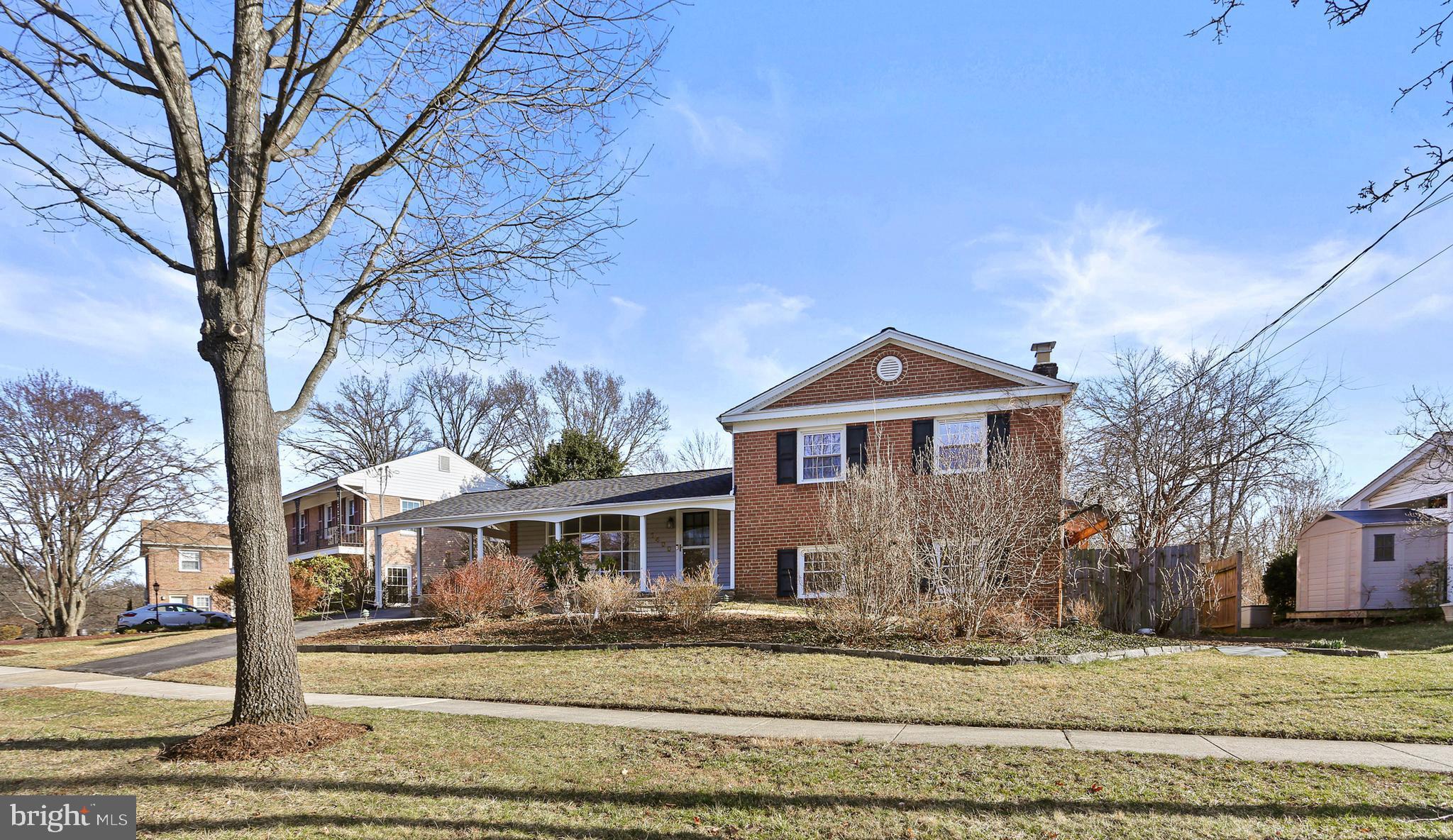 POTOMAC WOODS - Residential