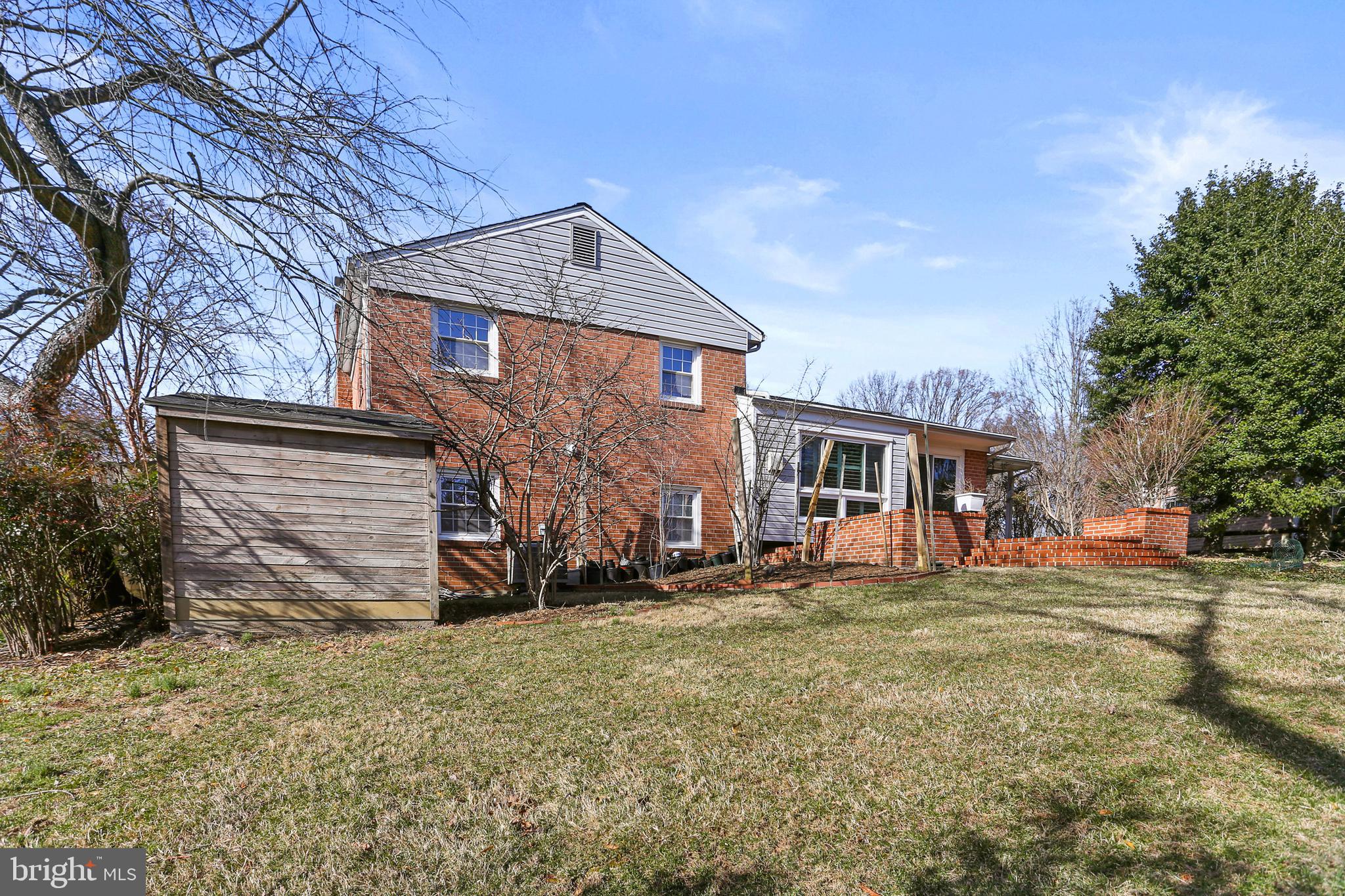 POTOMAC WOODS - Residential