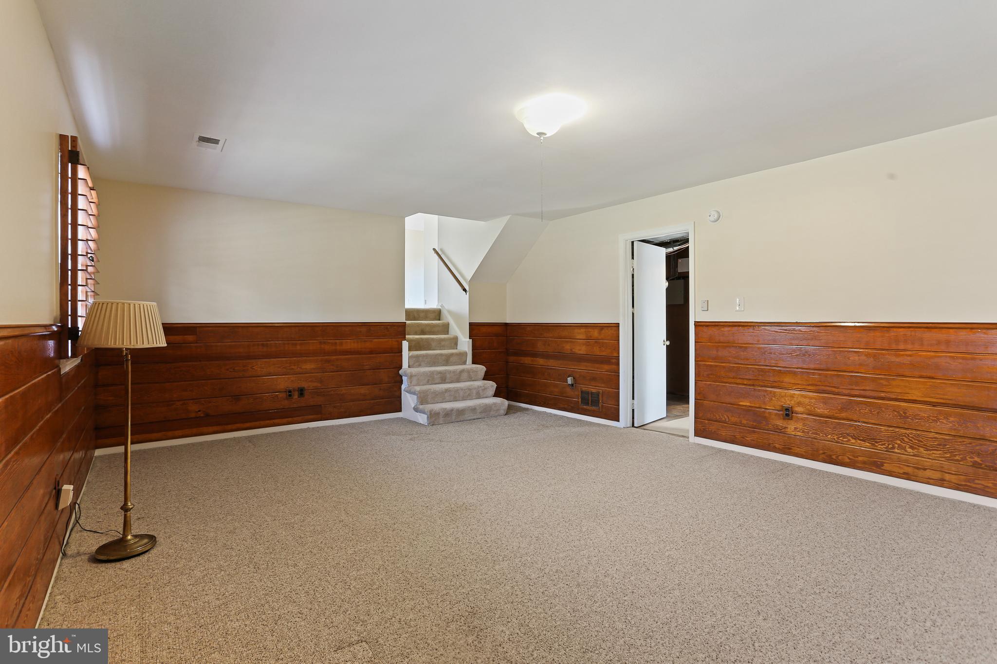 POTOMAC WOODS - Residential