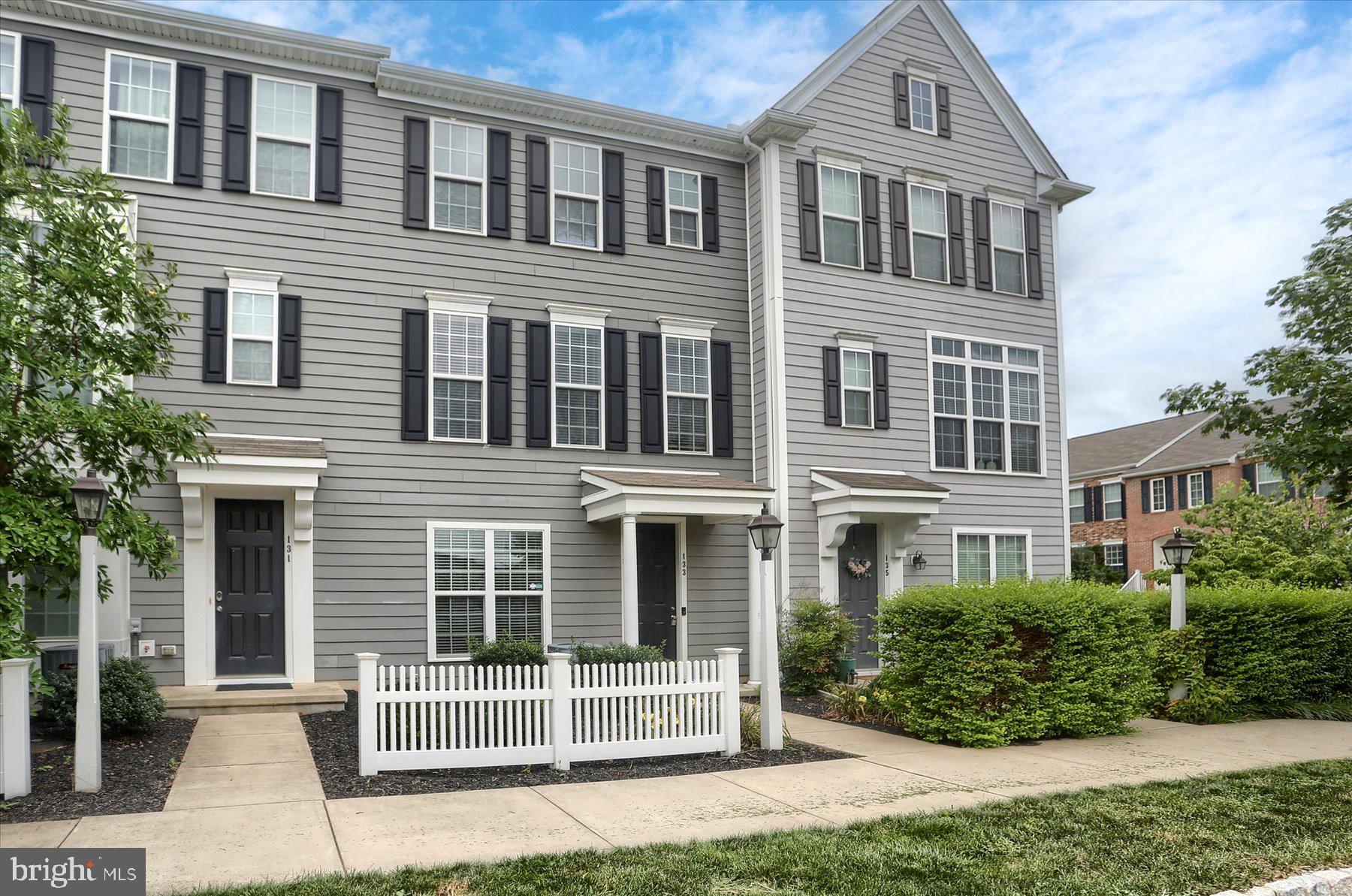 WALDEN - Residential Lease