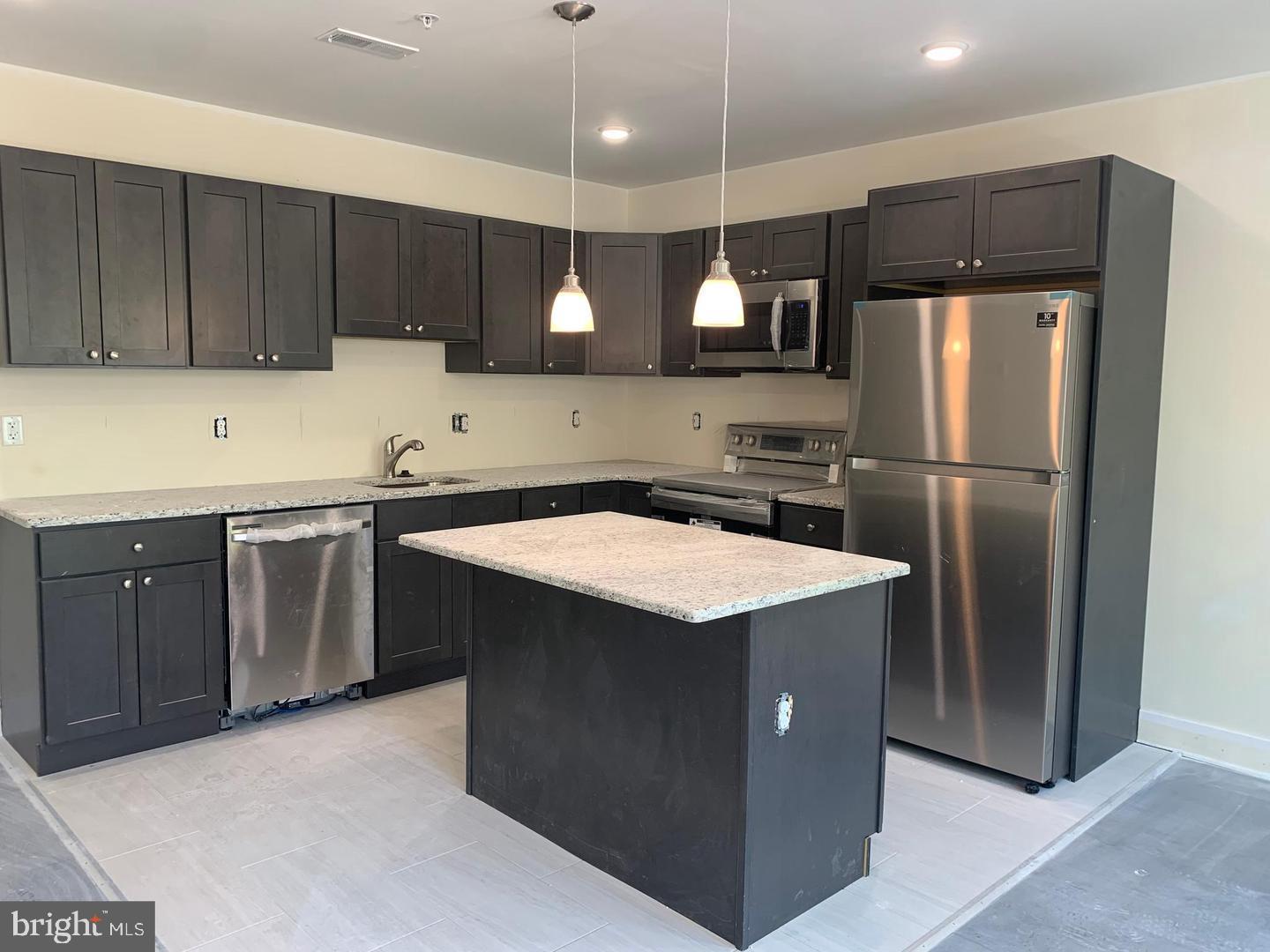 STANTON - Residential Lease