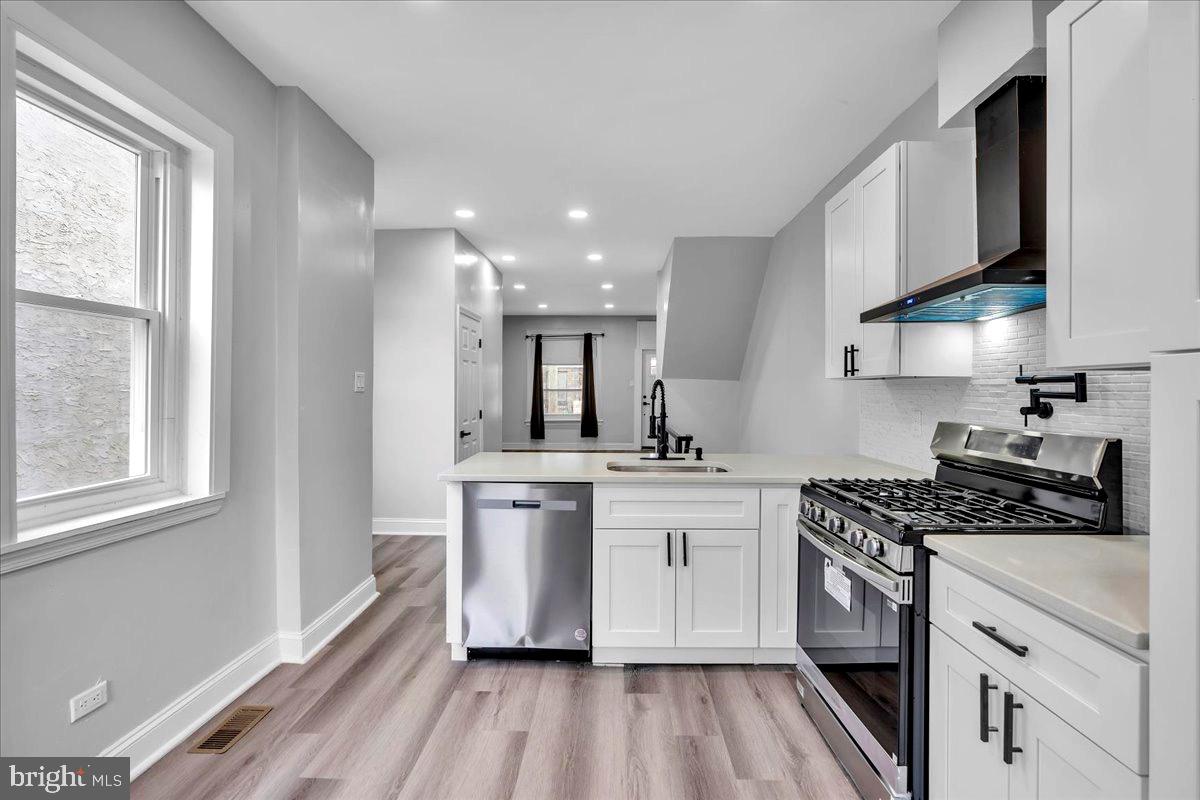 FRANKFORD - Residential Lease