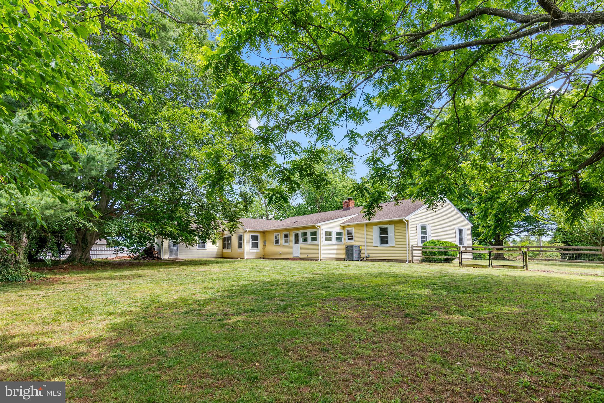 EASTON - Residential