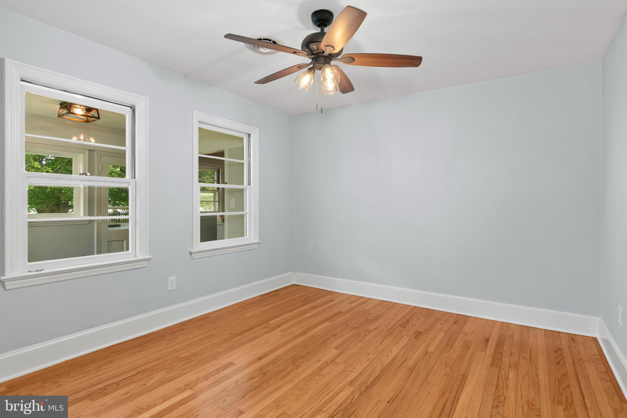 EASTON - Residential