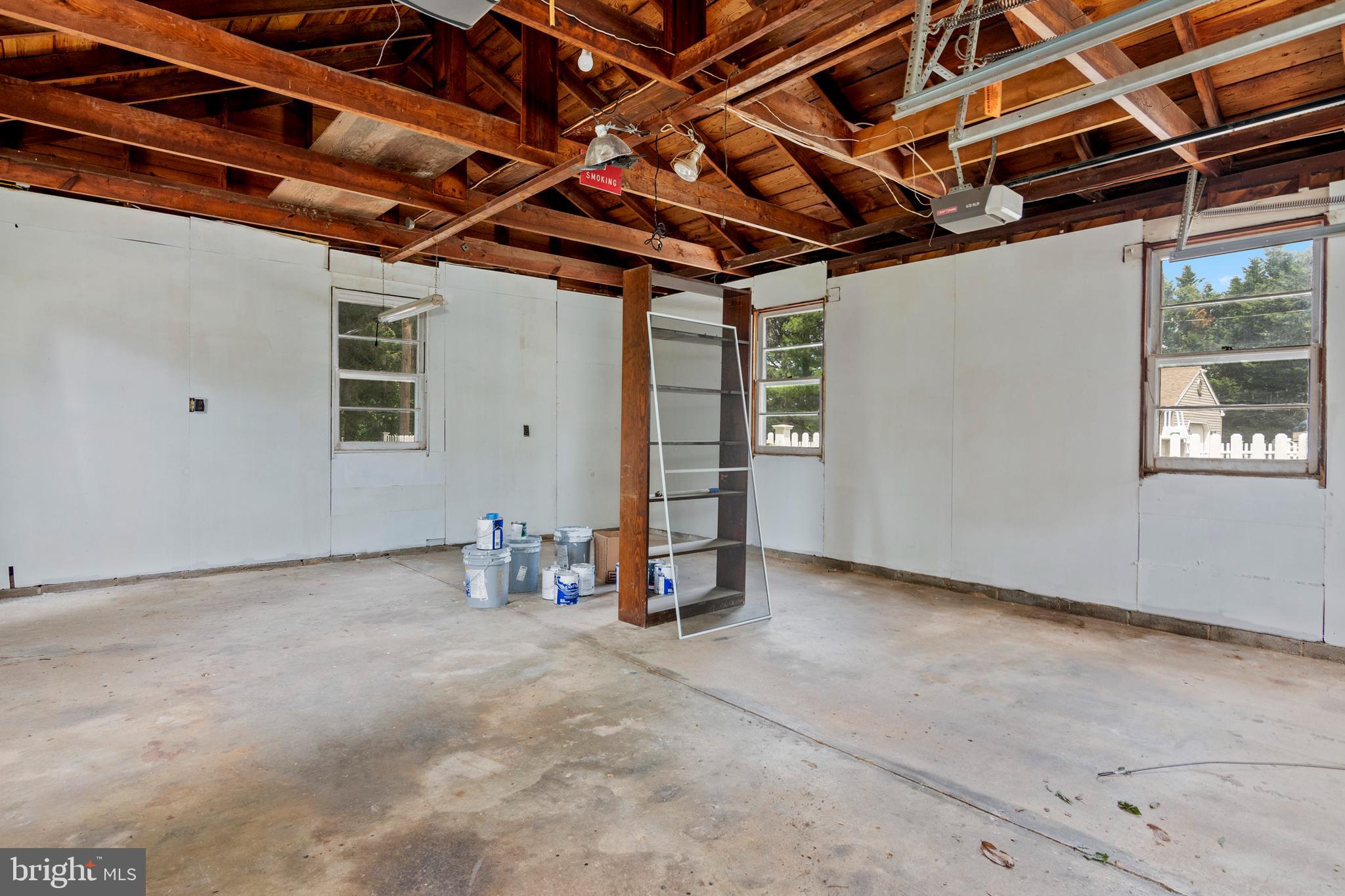 EASTON - Residential