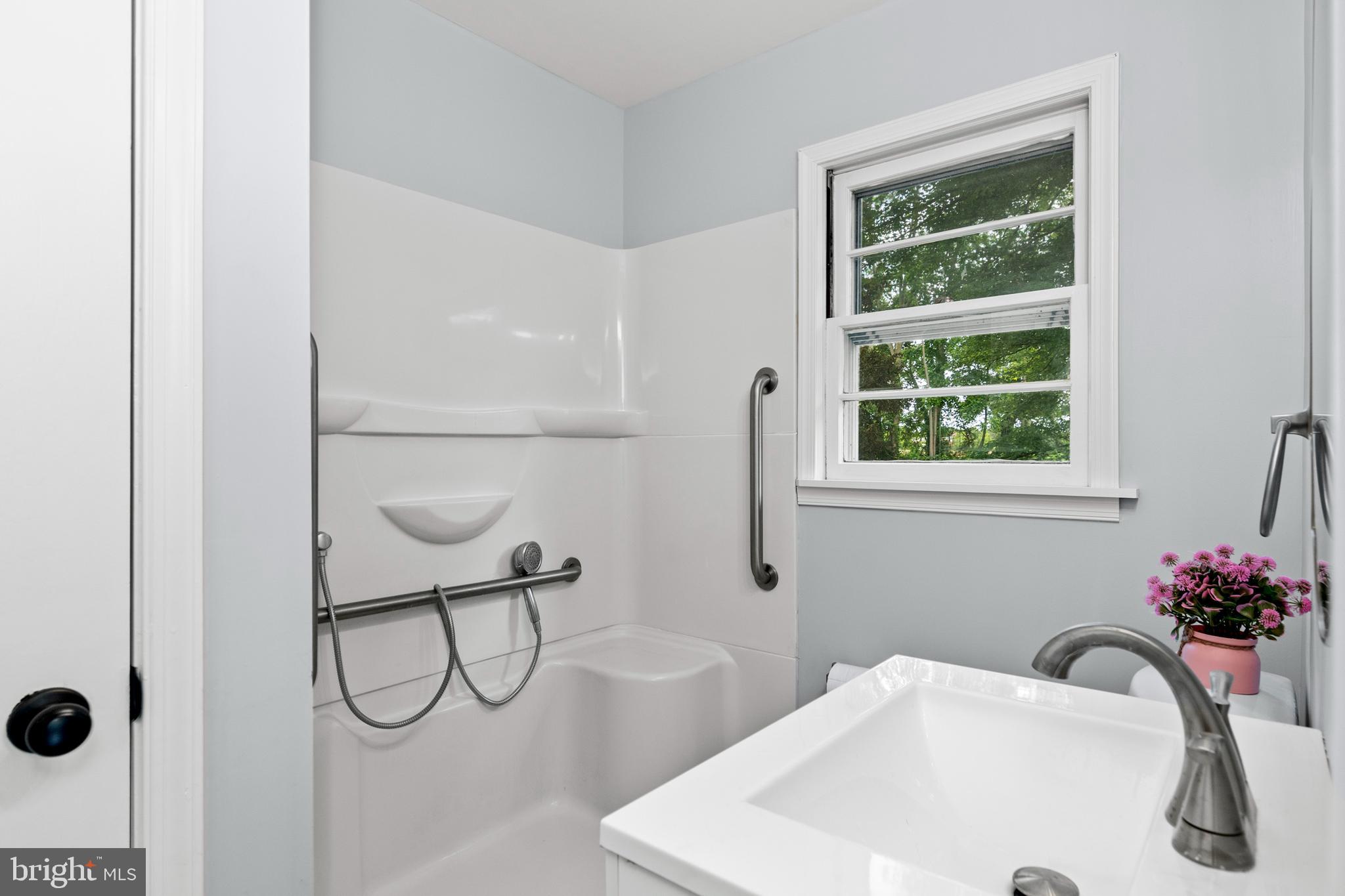 EASTON - Residential