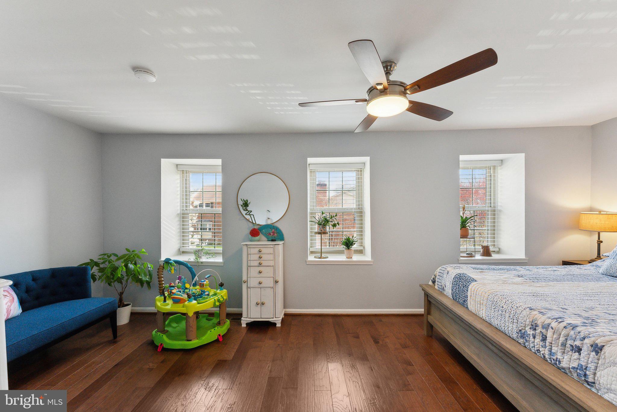 HUNTINGTON AT MT VERNON - Residential