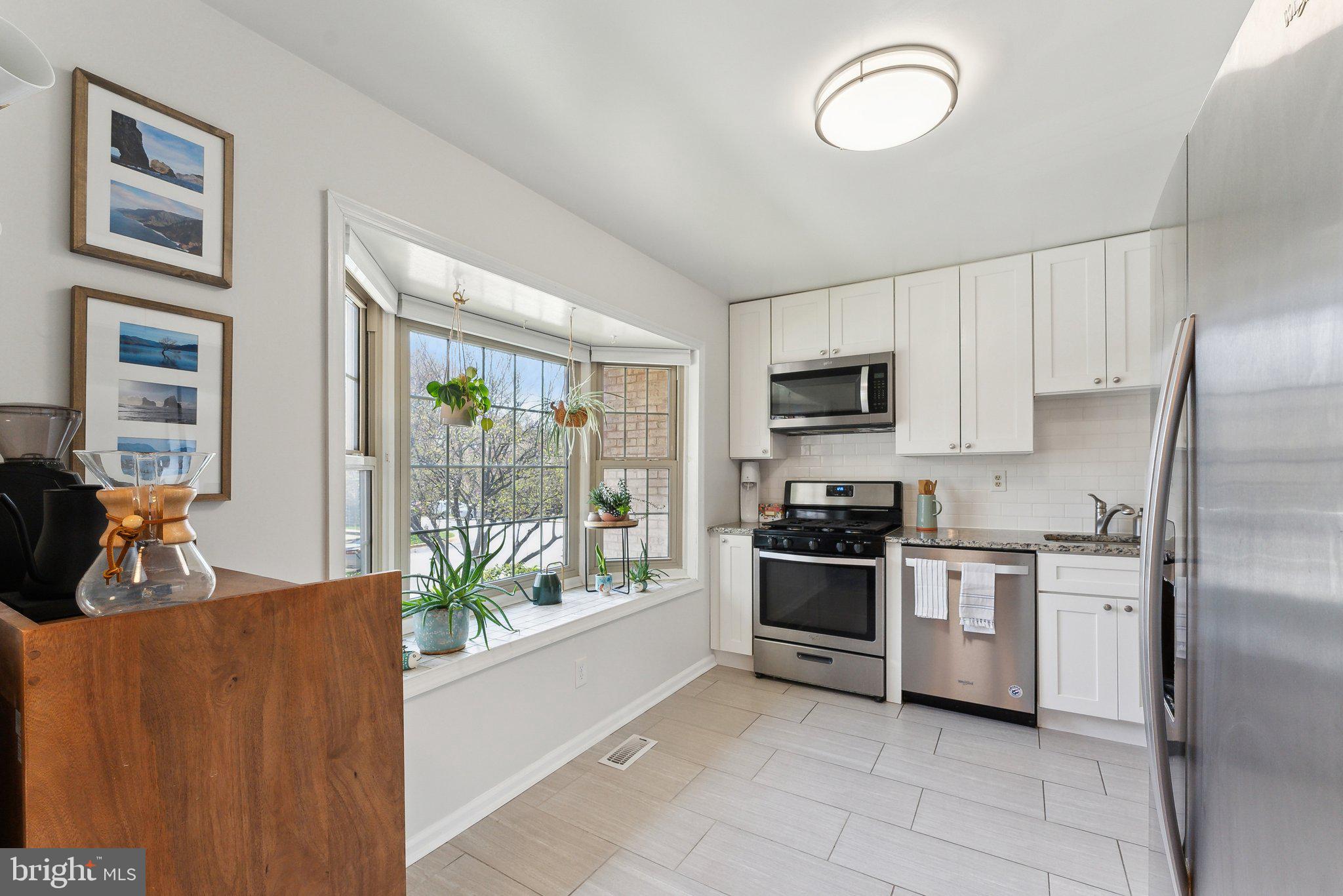 HUNTINGTON AT MT VERNON - Residential