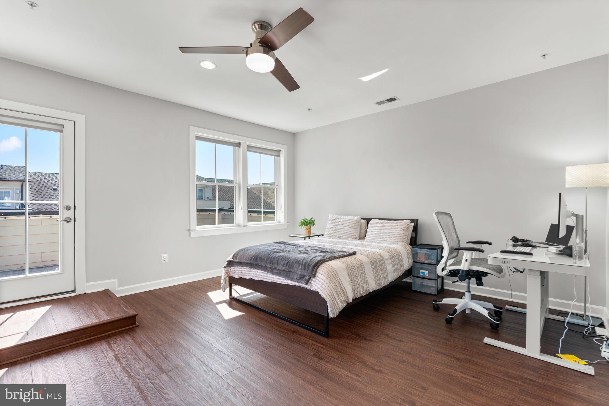 WATKINS MILL TOWN CENTER - Residential