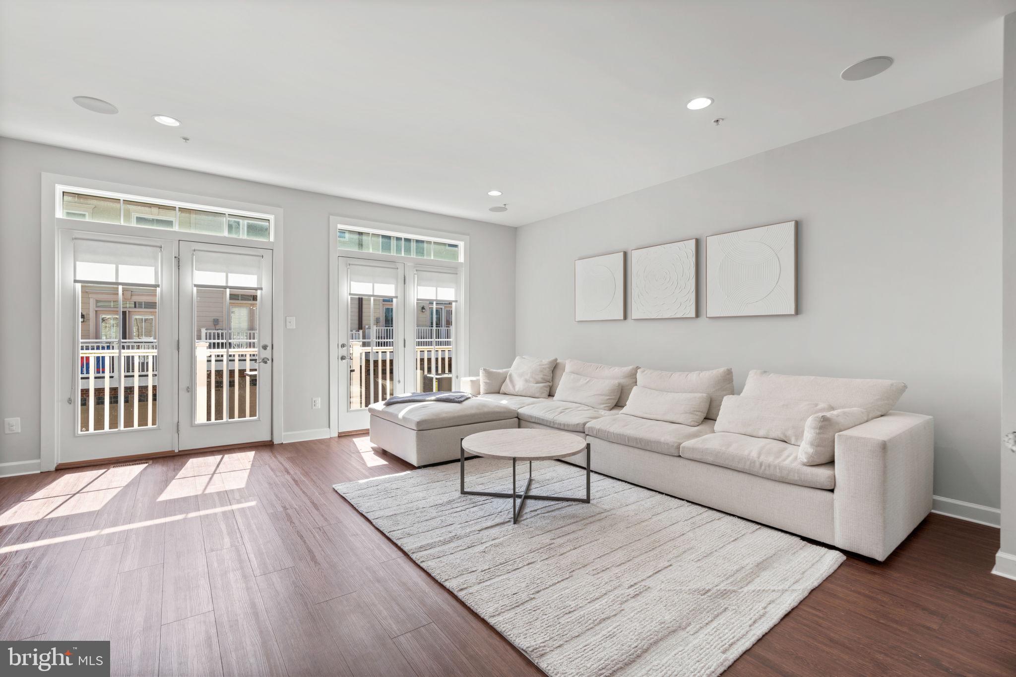 WATKINS MILL TOWN CENTER - Residential