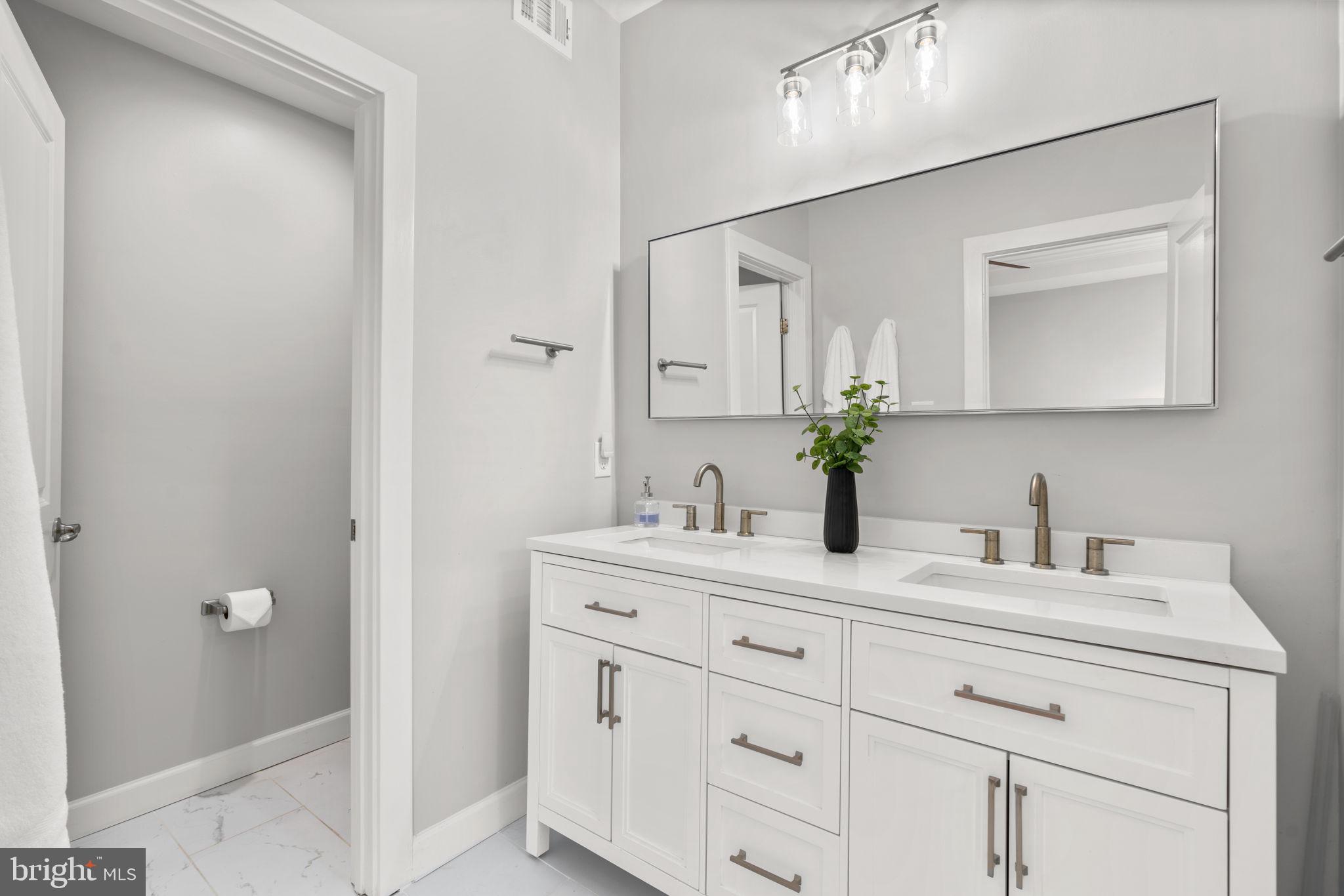 WATKINS MILL TOWN CENTER - Residential