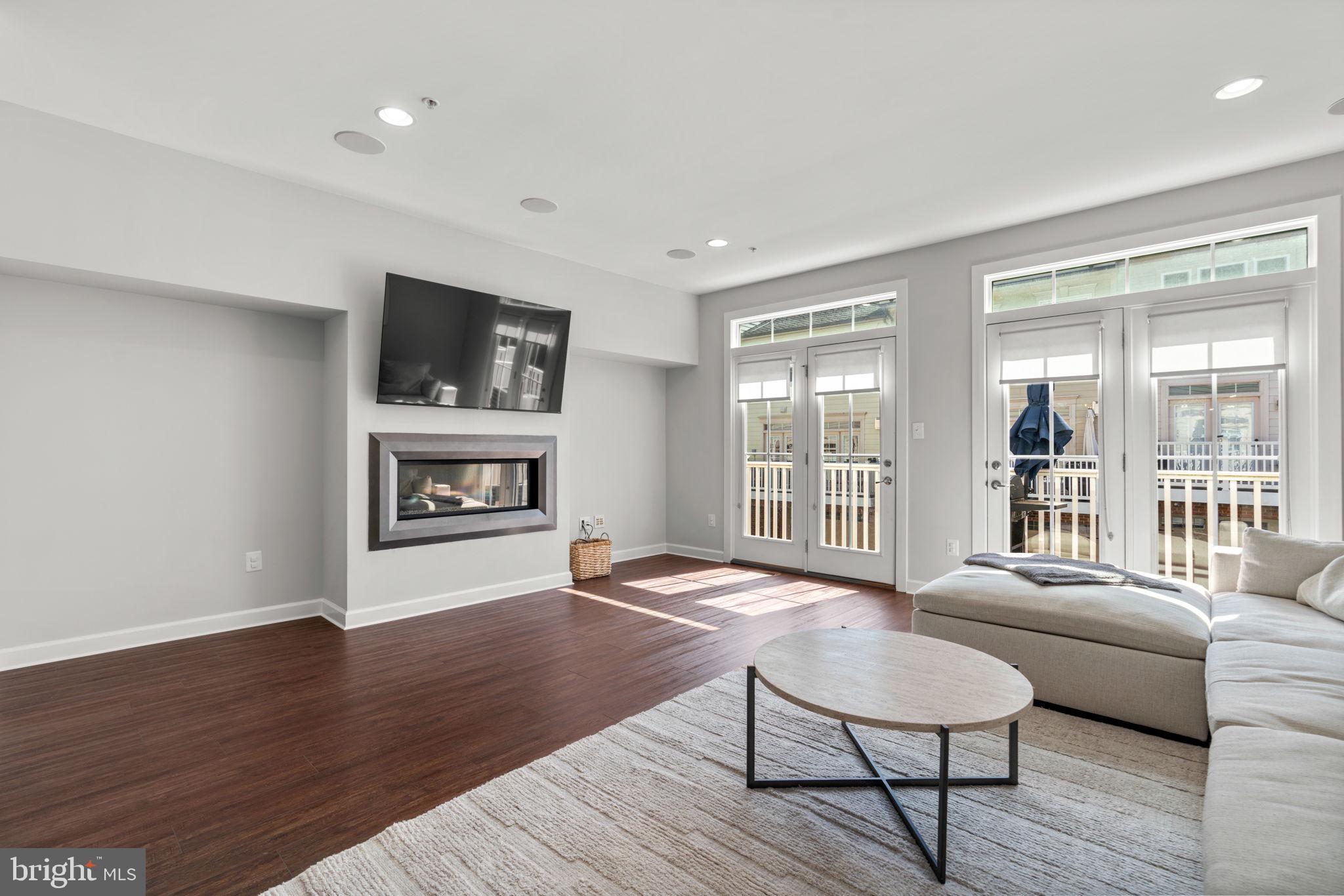 WATKINS MILL TOWN CENTER - Residential