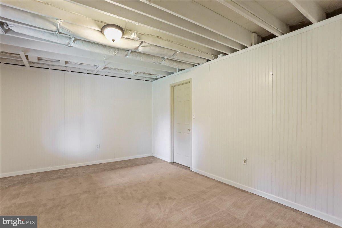 POTOMAC GLEN - Residential