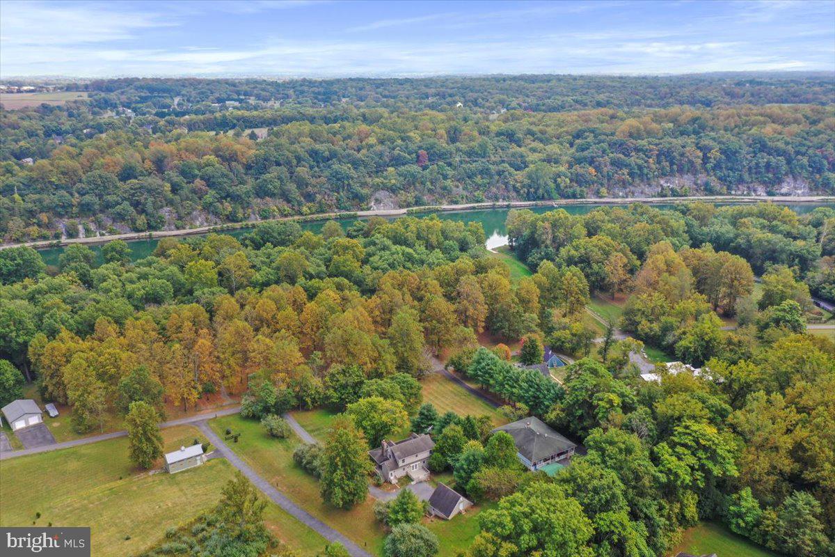 POTOMAC GLEN - Residential