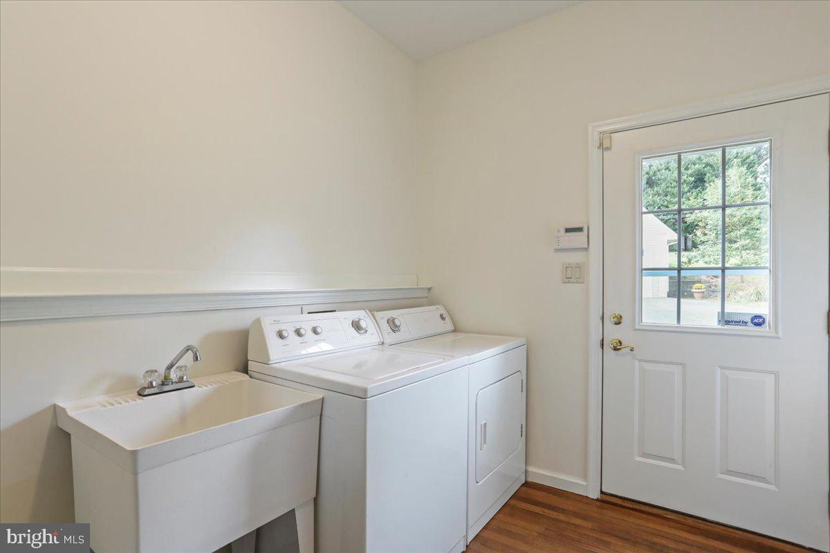 POTOMAC GLEN - Residential