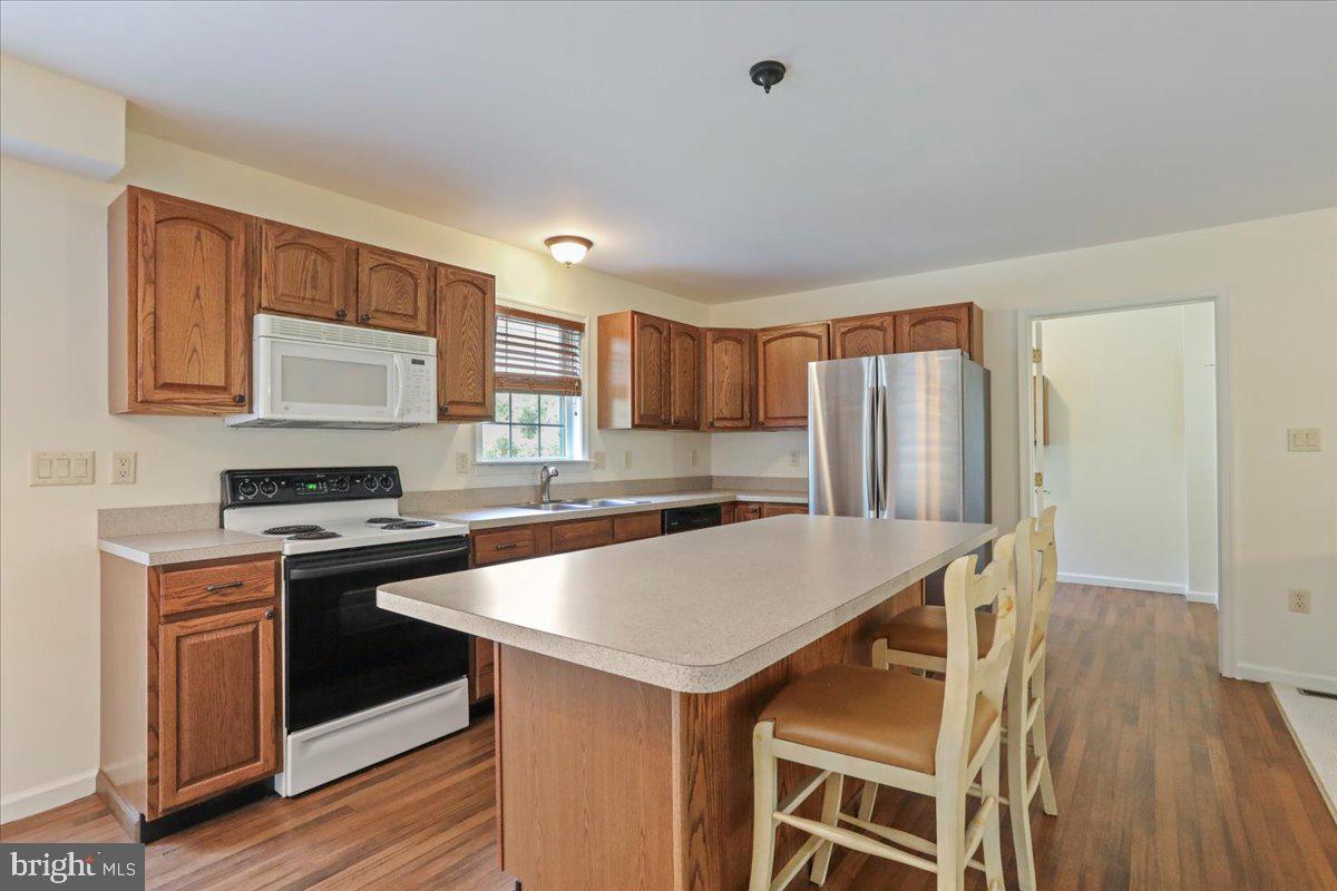 POTOMAC GLEN - Residential