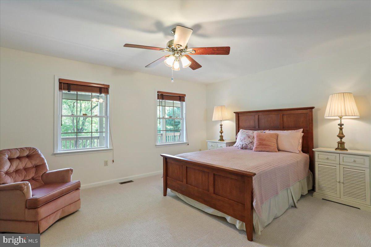 POTOMAC GLEN - Residential