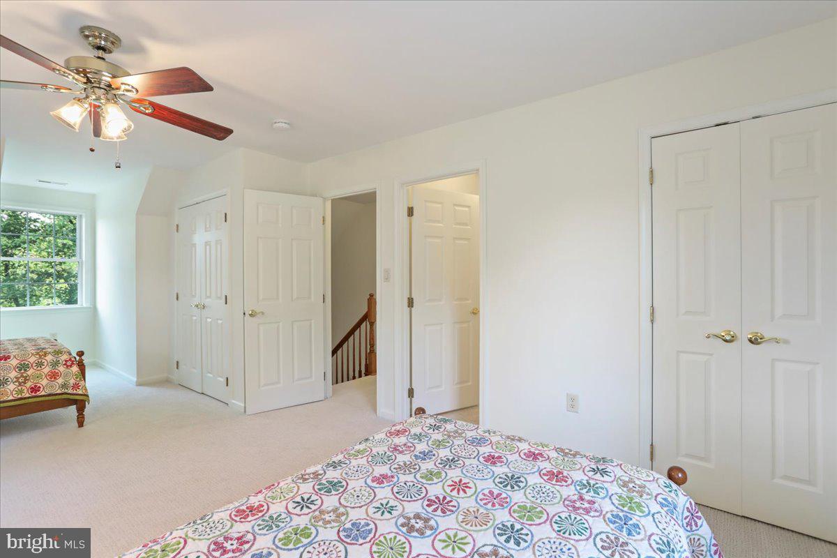 POTOMAC GLEN - Residential