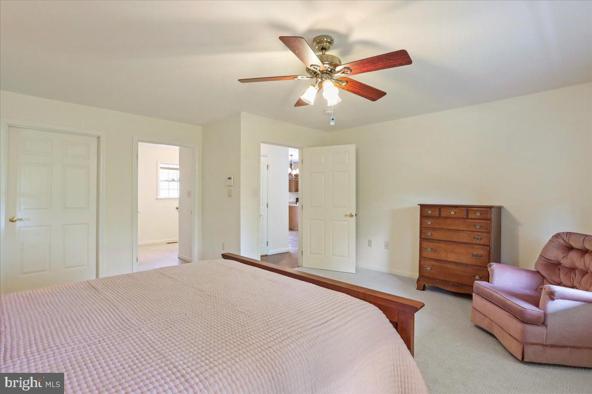 POTOMAC GLEN - Residential